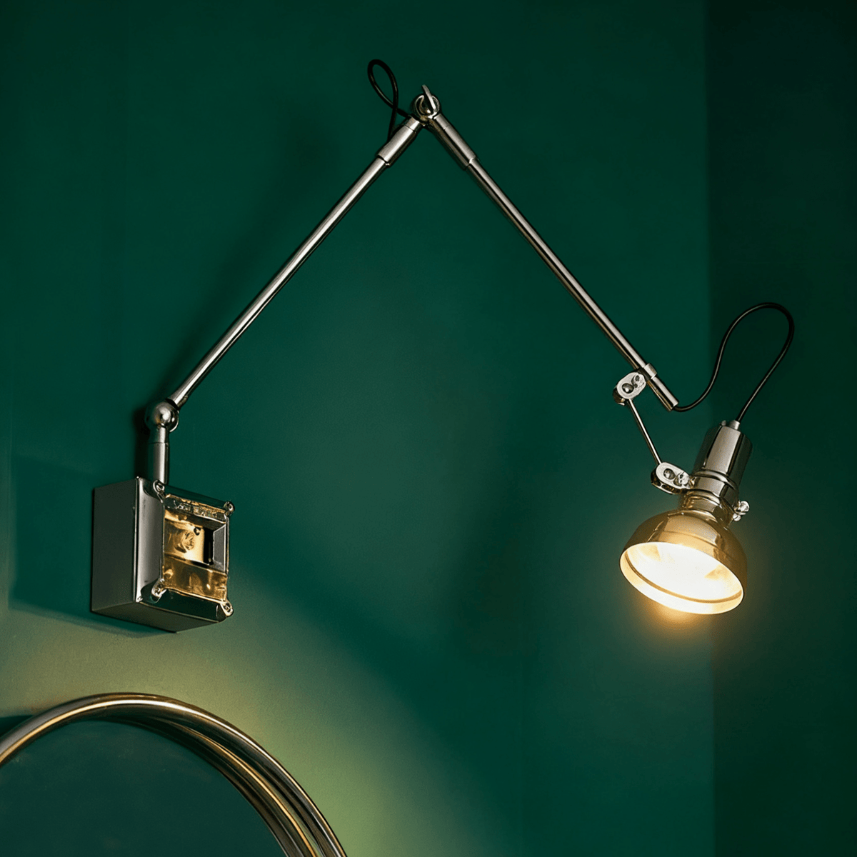 Rue Arm Wall Lamp