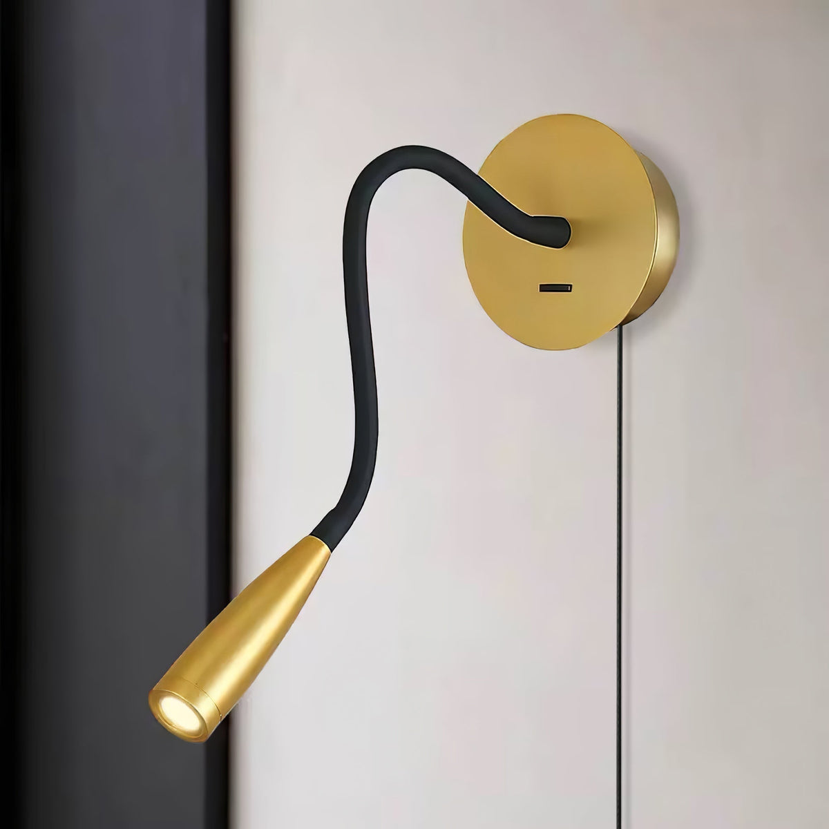 Rivanelle Modern Minimalist Plug-in Wall Light