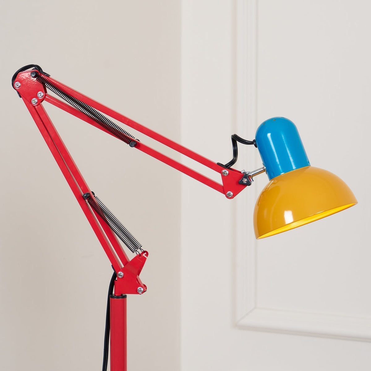 Idoren Playful Floor Lamp