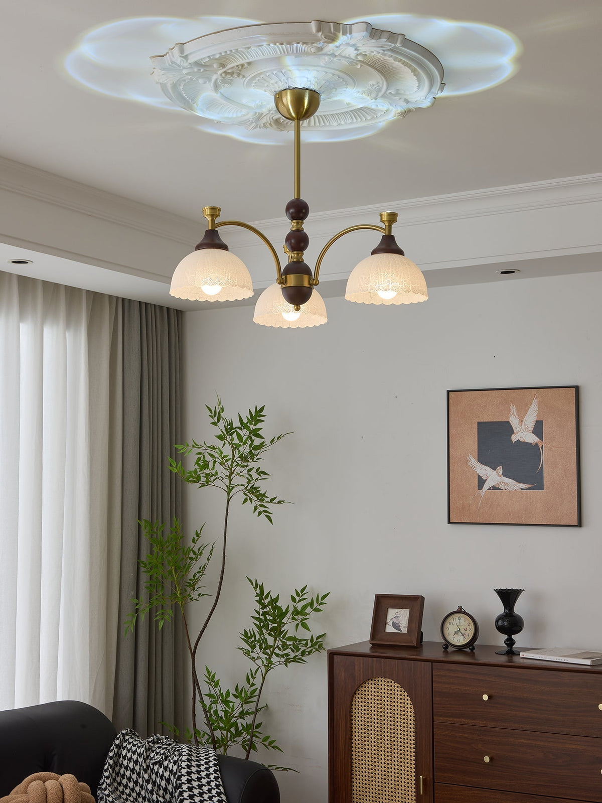 Vosolir Traditional Elegance Wood Chandelier