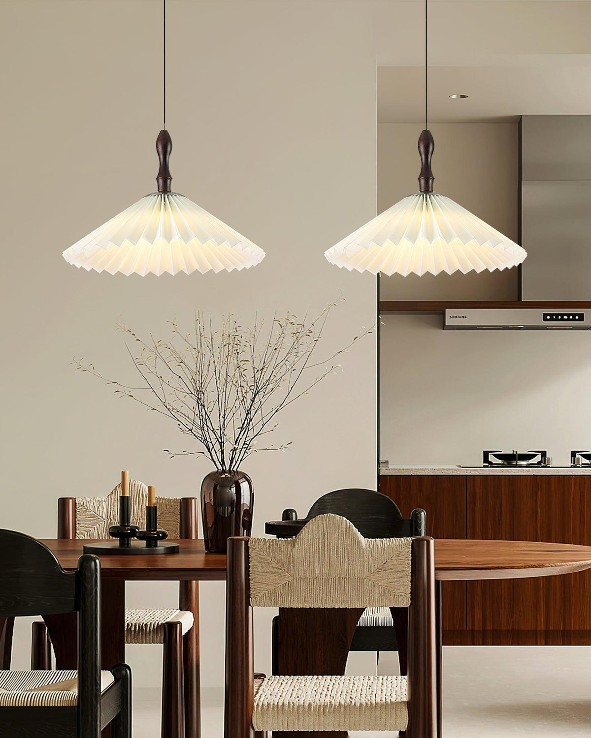 Petal Fashion Wood Pendant Lamp