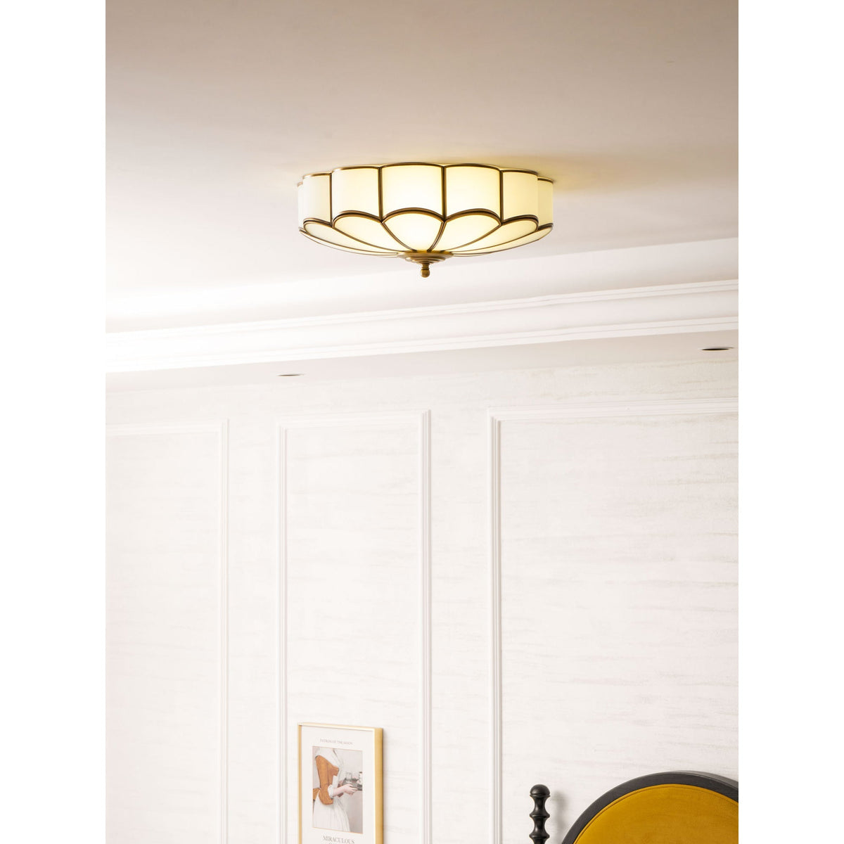 Labin Flower Shape Glass Flush Mount Ceiling Light