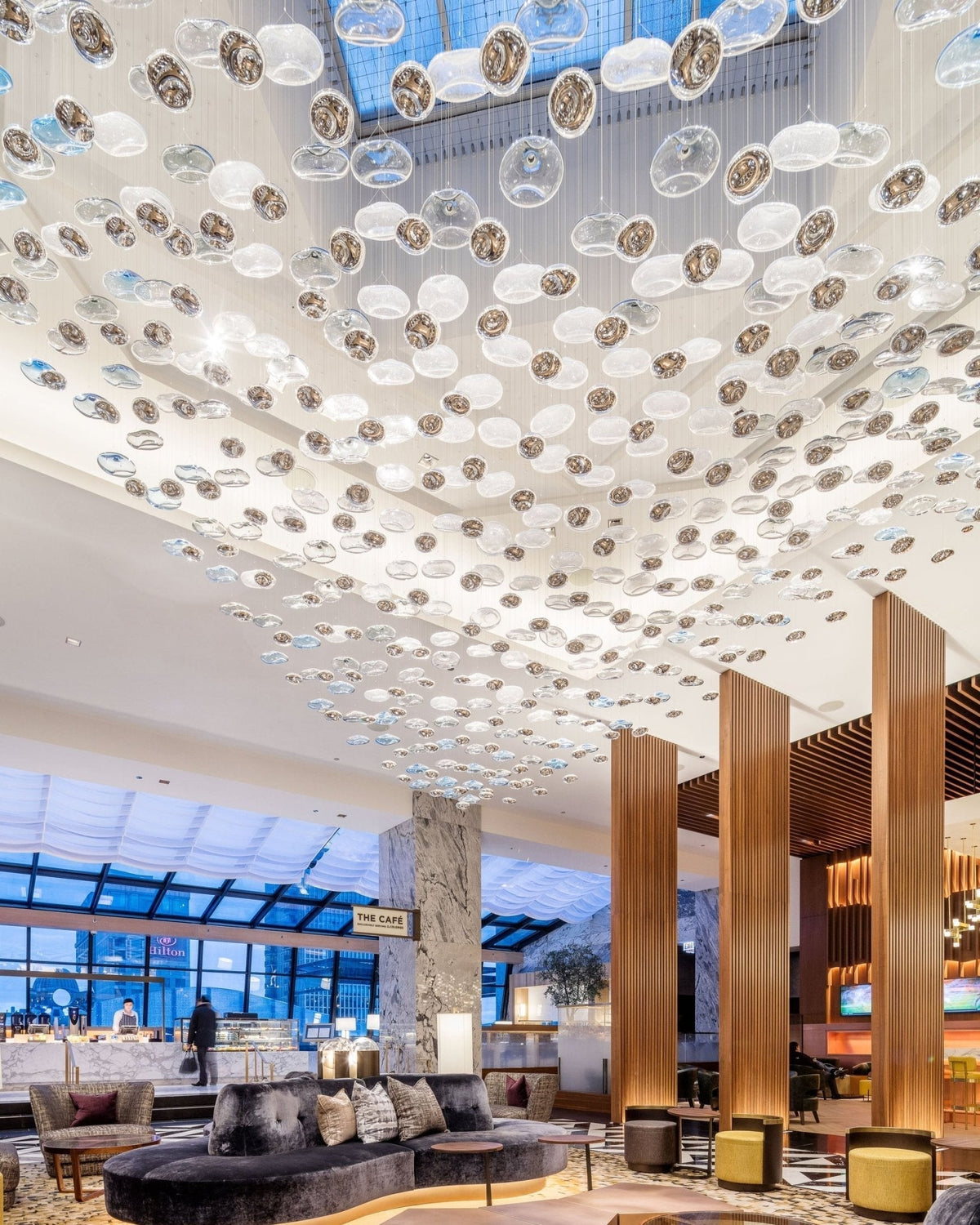 Ilvyniel Crystal Wave Chandelier