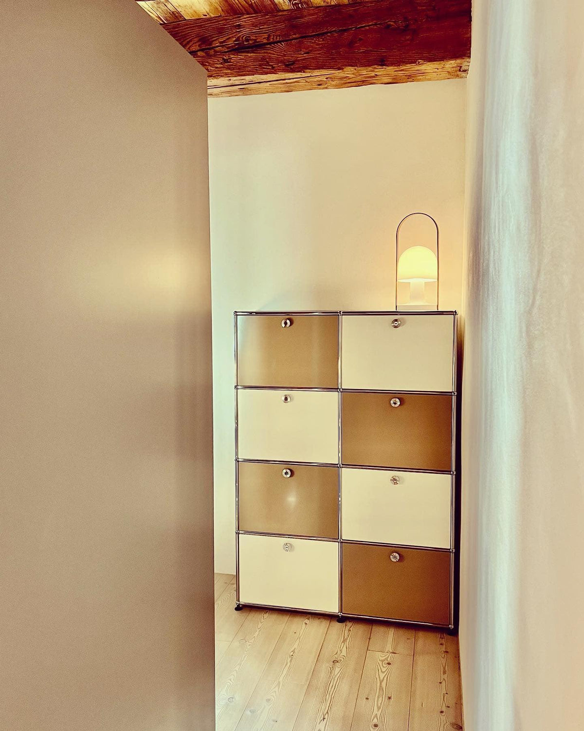 Nerys Scandinavian Table Lamp