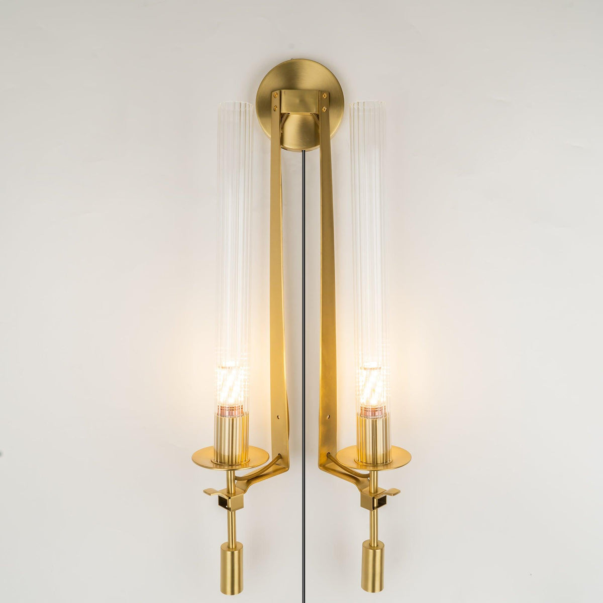 Ceshaisra French Classicism Plug-in Brass Glass Wall Lamp