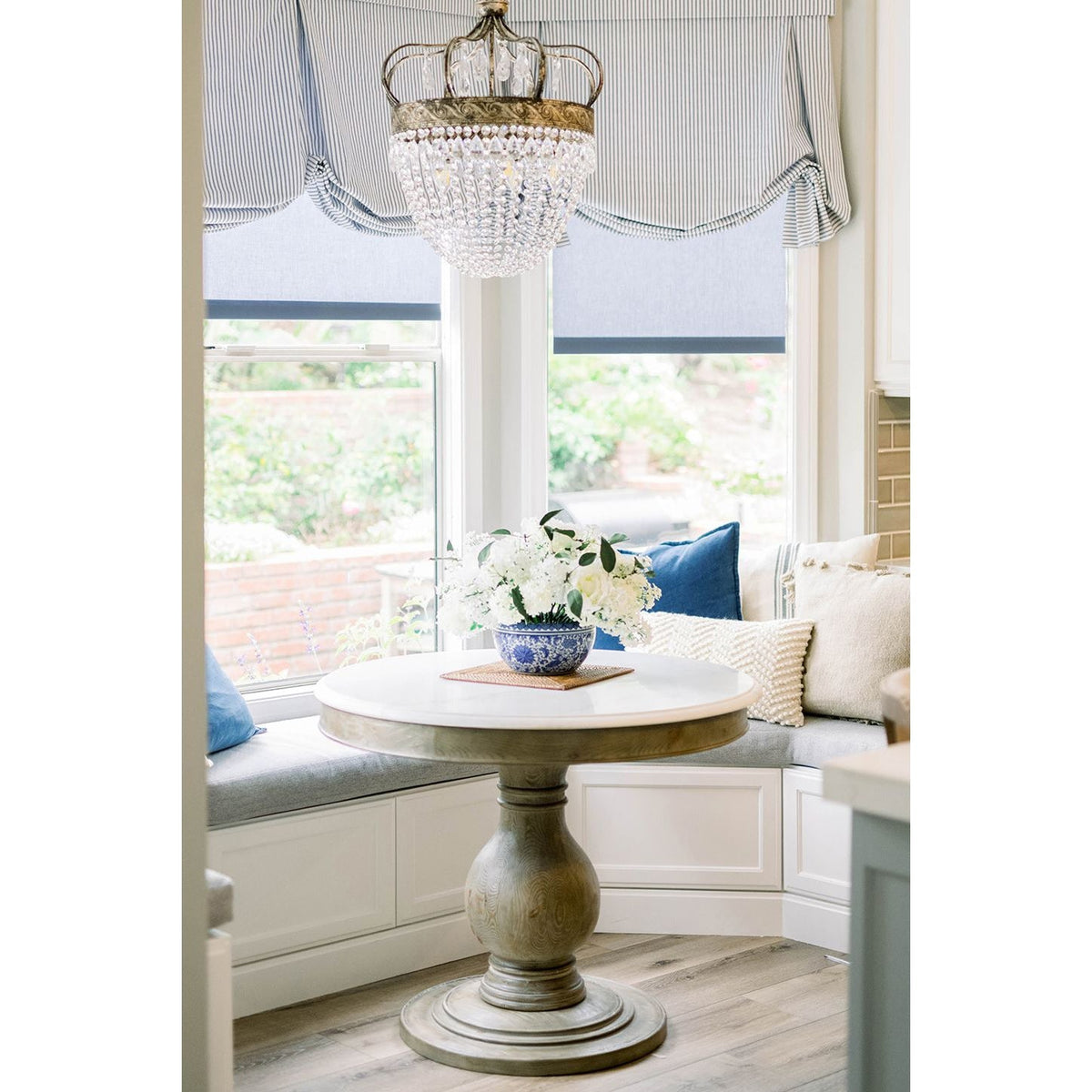 Yimae Tear Drop Chandelier