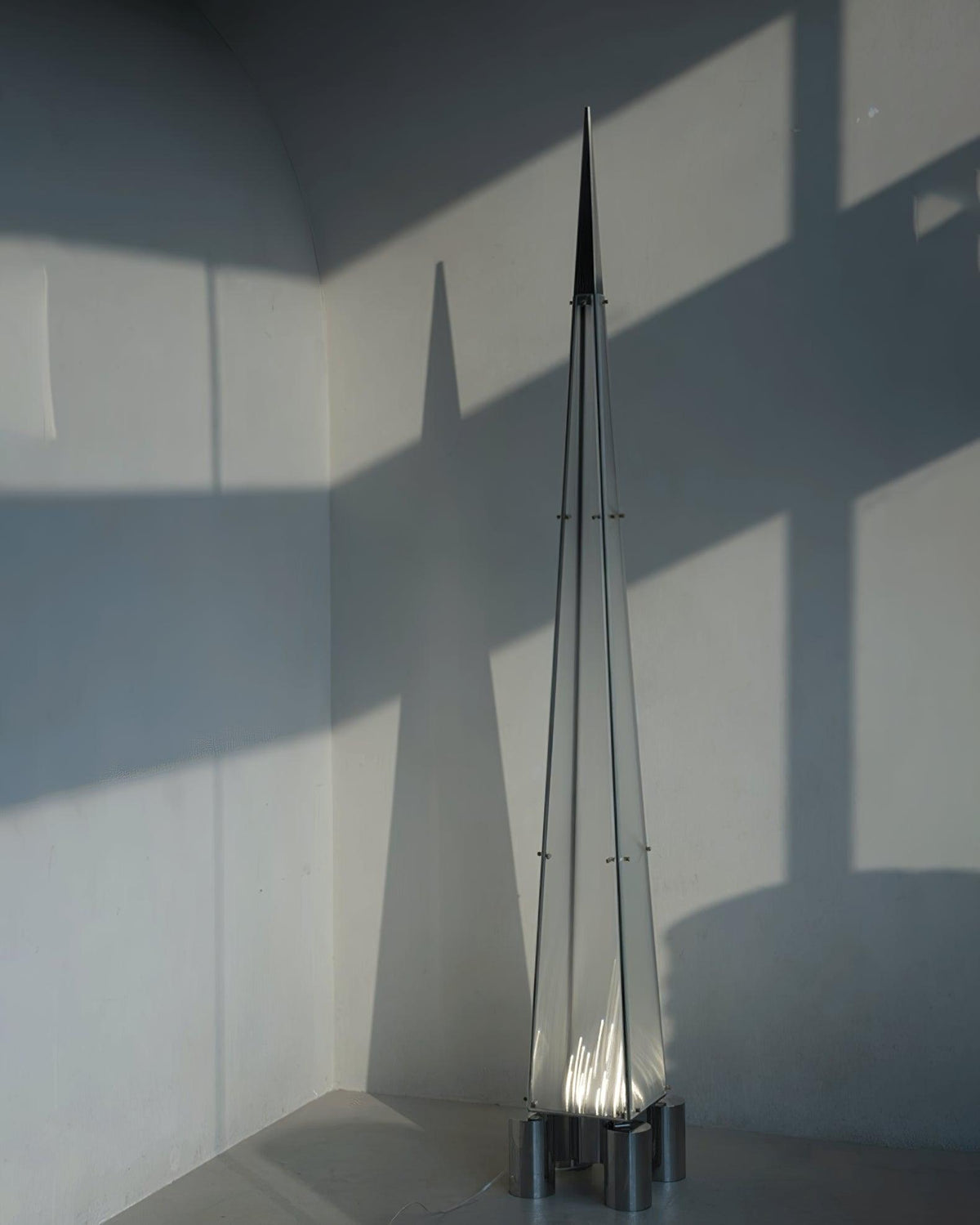 Velelira Modern Glass Floor Lamp