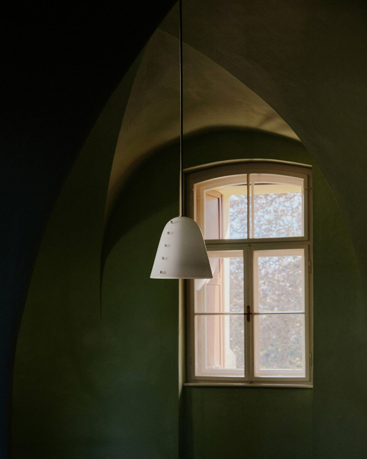 Lola Contemporary Glass Pendant Lamp