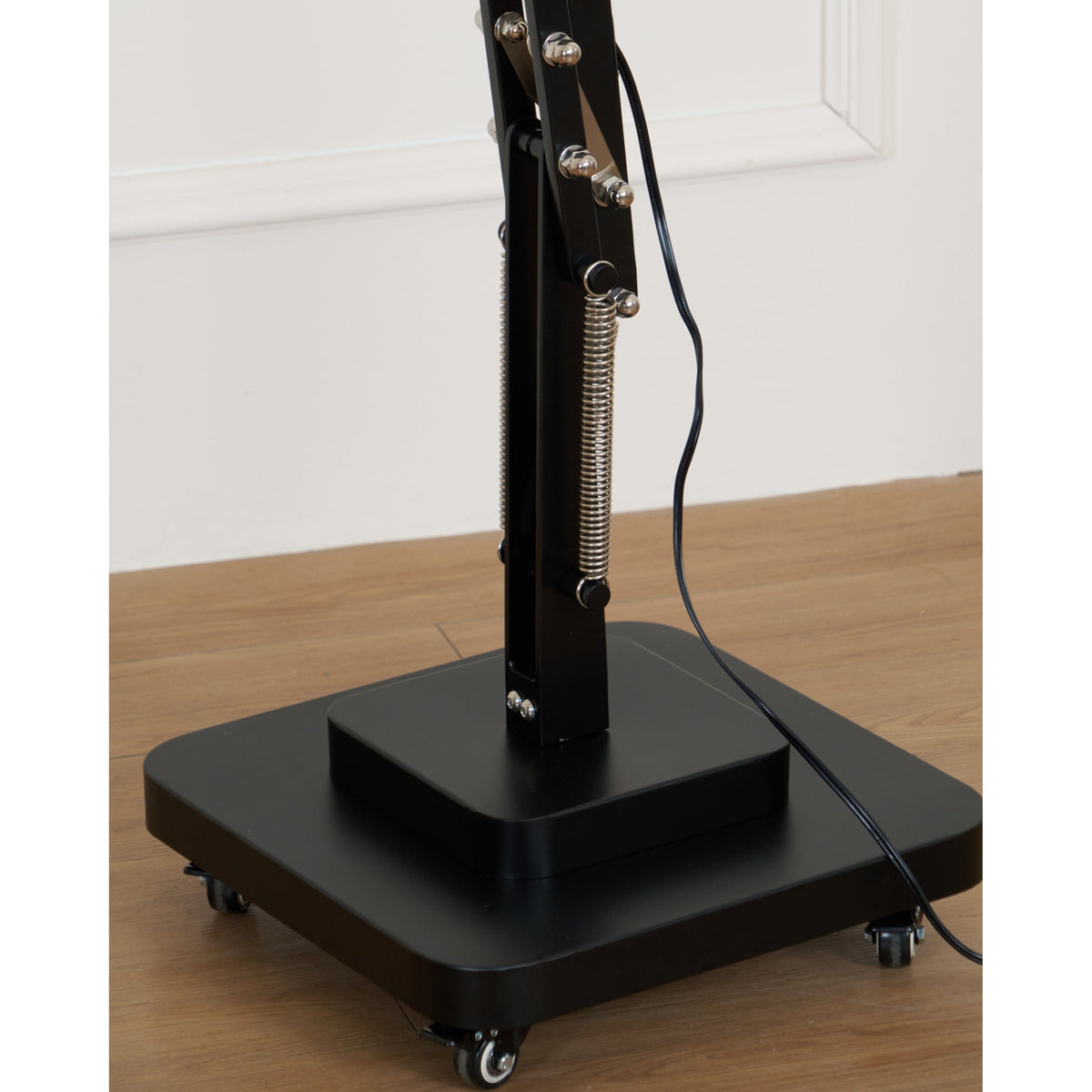 Miriselia Floor Lamp