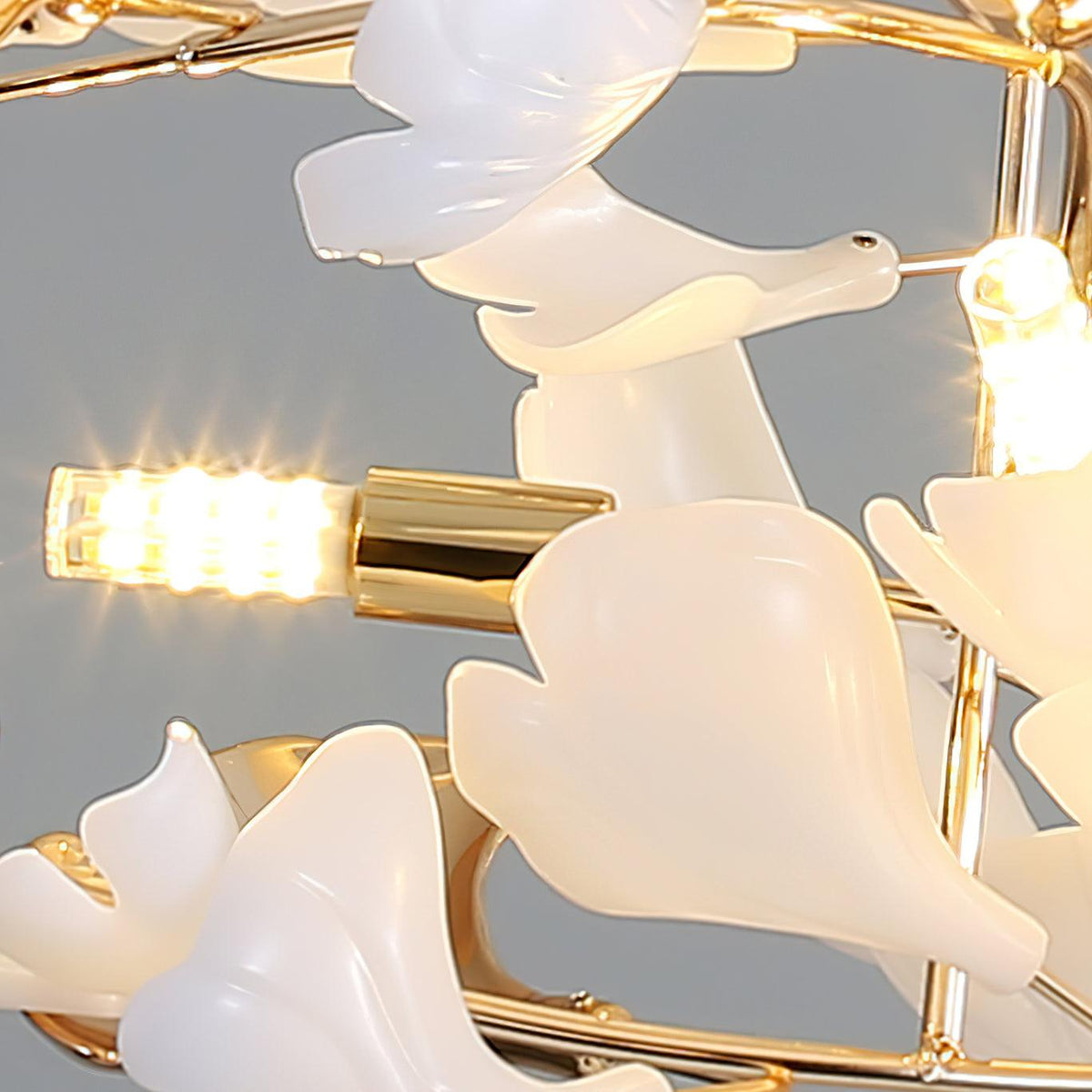 Eliinira Chandelier Gingko Ceramic Leaves Iron Frame