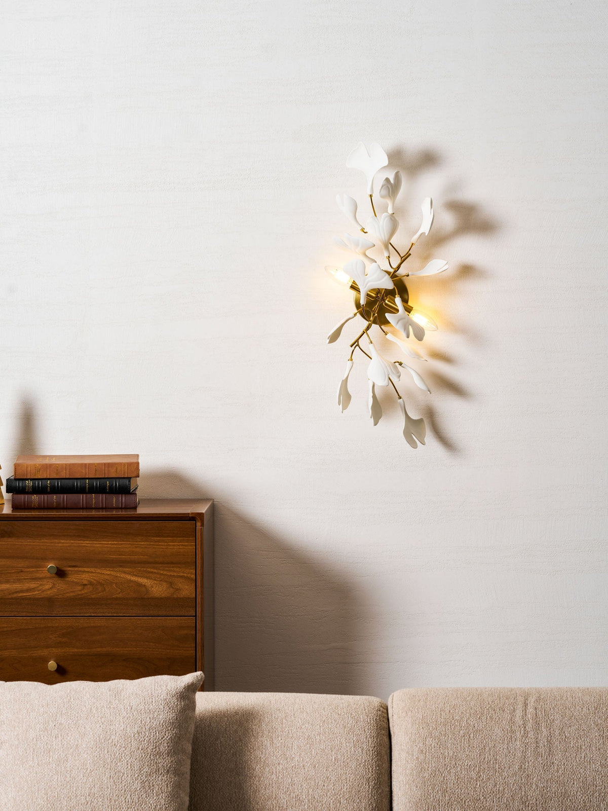 Higus Gingko Flowers Indoor Wall Light