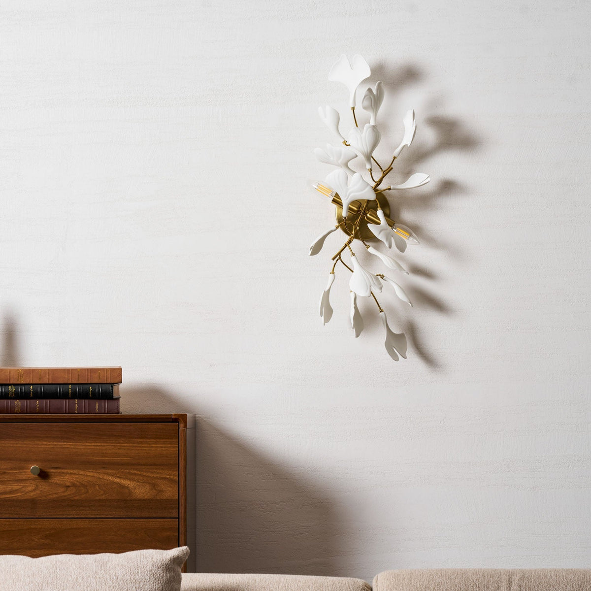 Higus Gingko Flowers Indoor Wall Light