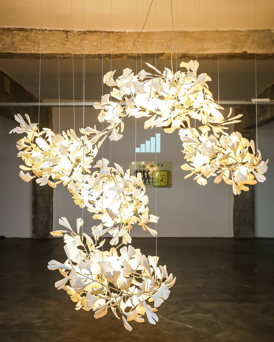 Eurzoris Gingko Leaf Chandelier