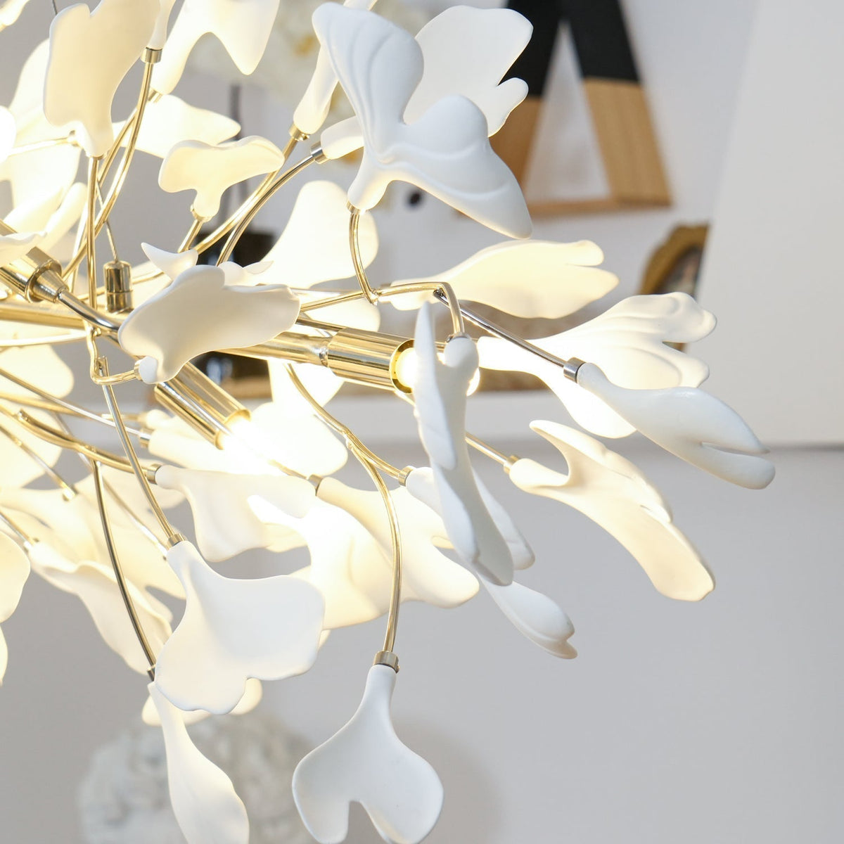 Oriiselle Chandelier Ceramic Gingko Petal Gold