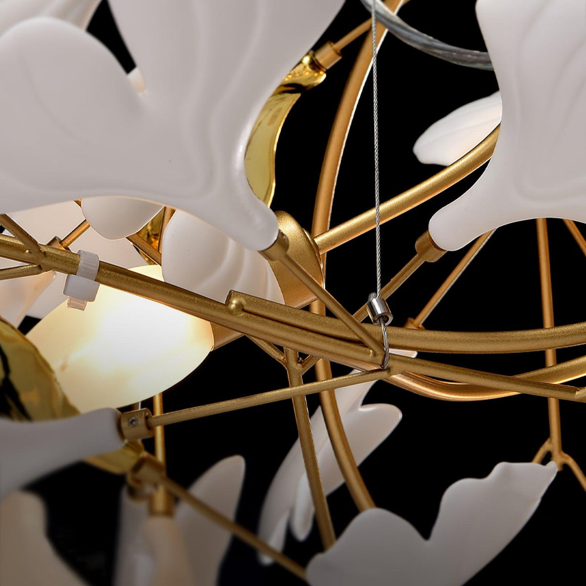 Voena Bloom Gingko Chandelier