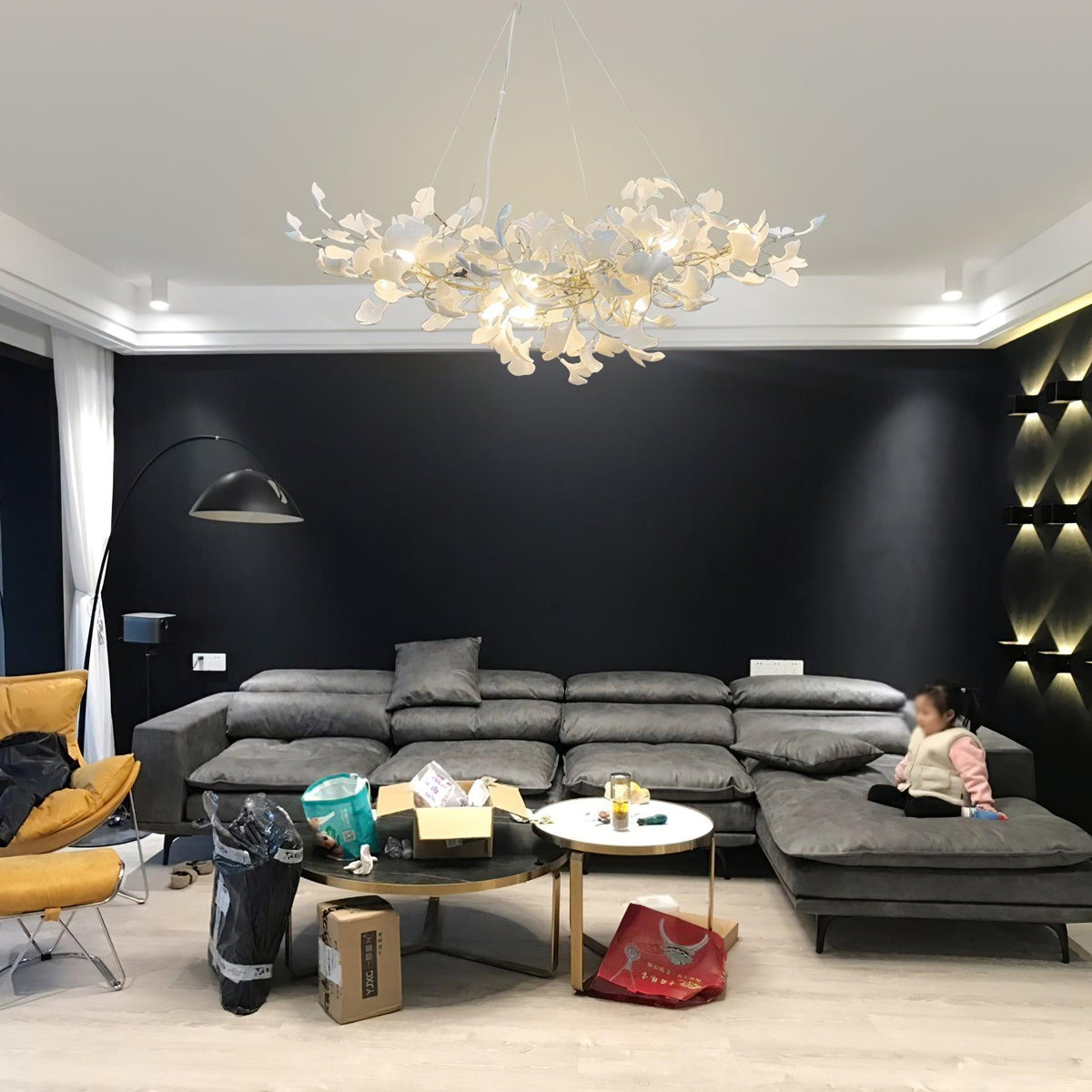 Voena Bloom Gingko Chandelier