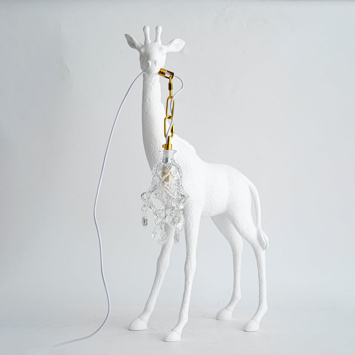 Fexl Luxurious Giraffe Royale Sculpture Floor Lamp