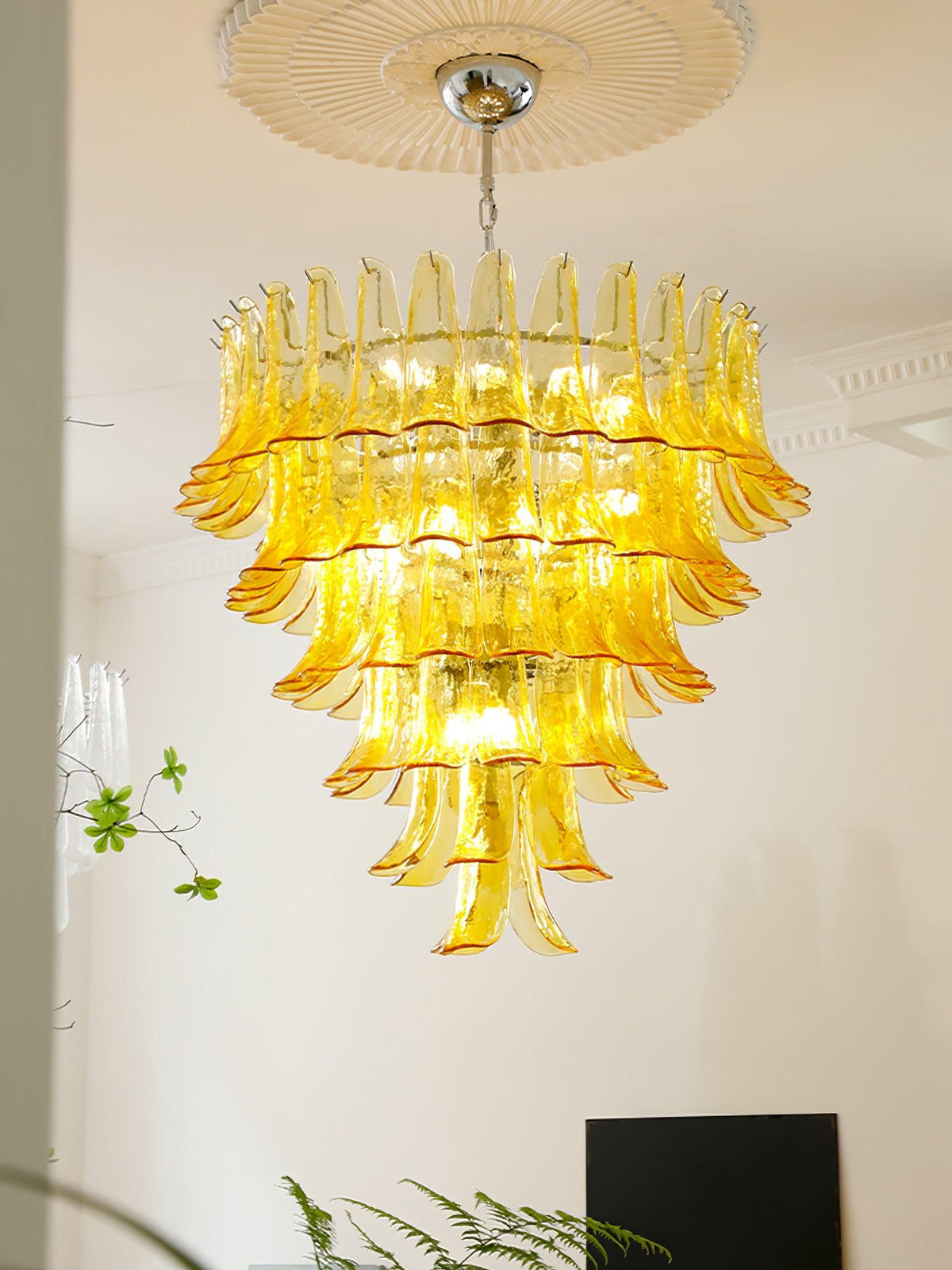Elvess Chandelier Murano Glass Leaf Golden