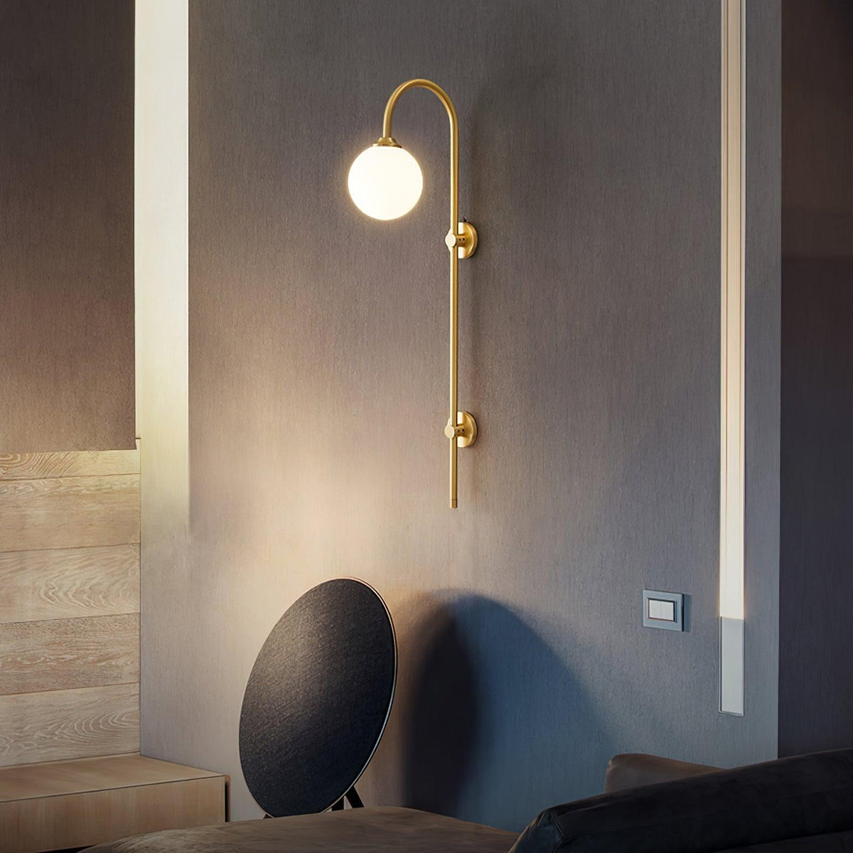 Nyvaris Modern Minimalist Globe Brass Glass Sconce Wall lamp