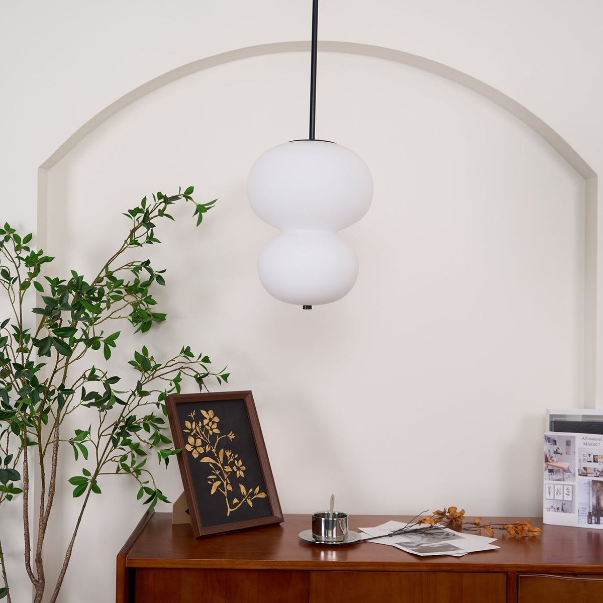 Xalt Minimalist Glass Pendant Light