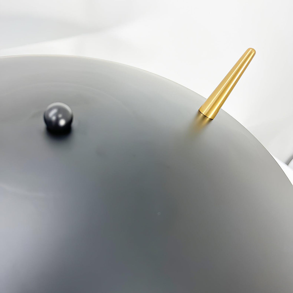 Riviella Modern Table Lamp