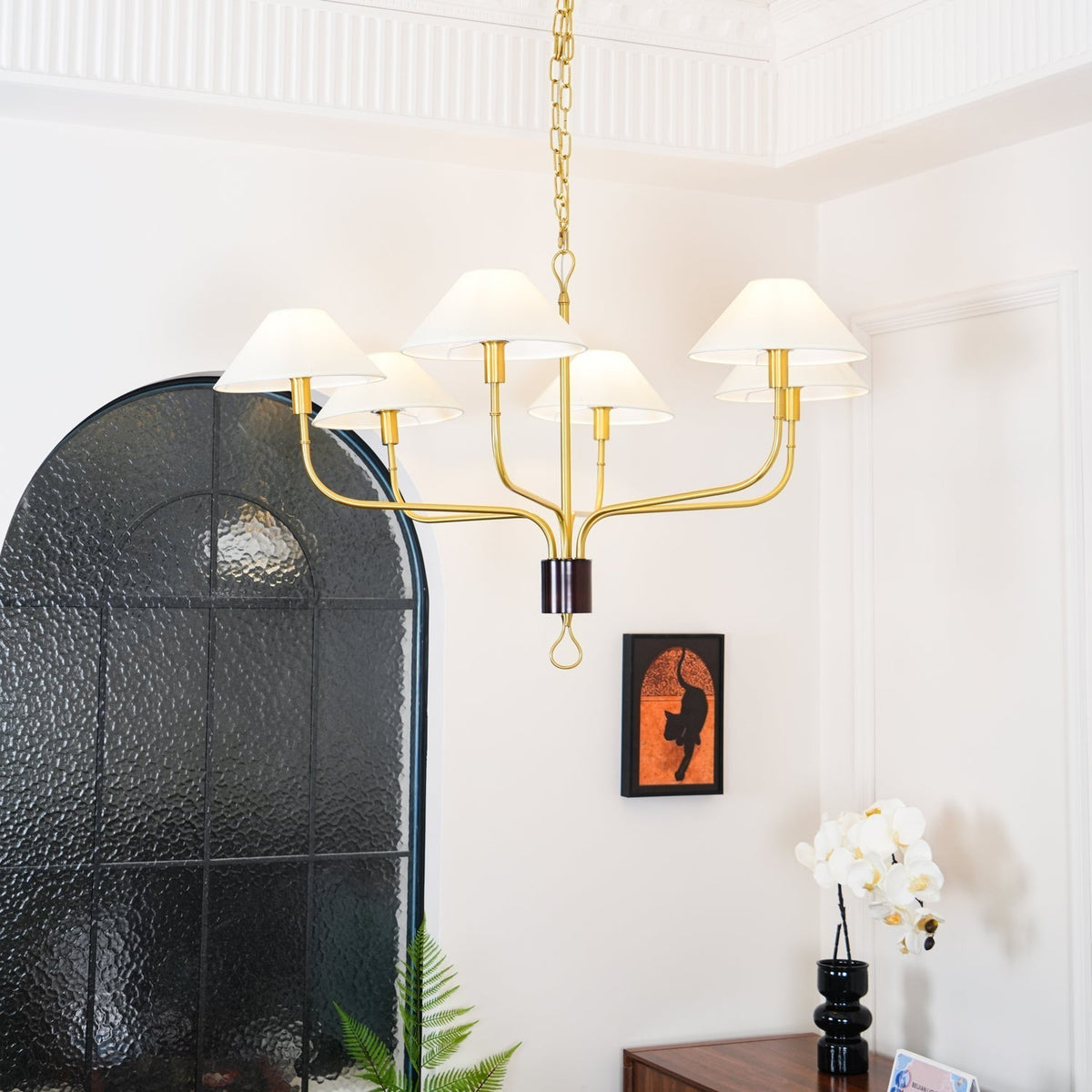 Bilt Classic Brass Tail Chandelier