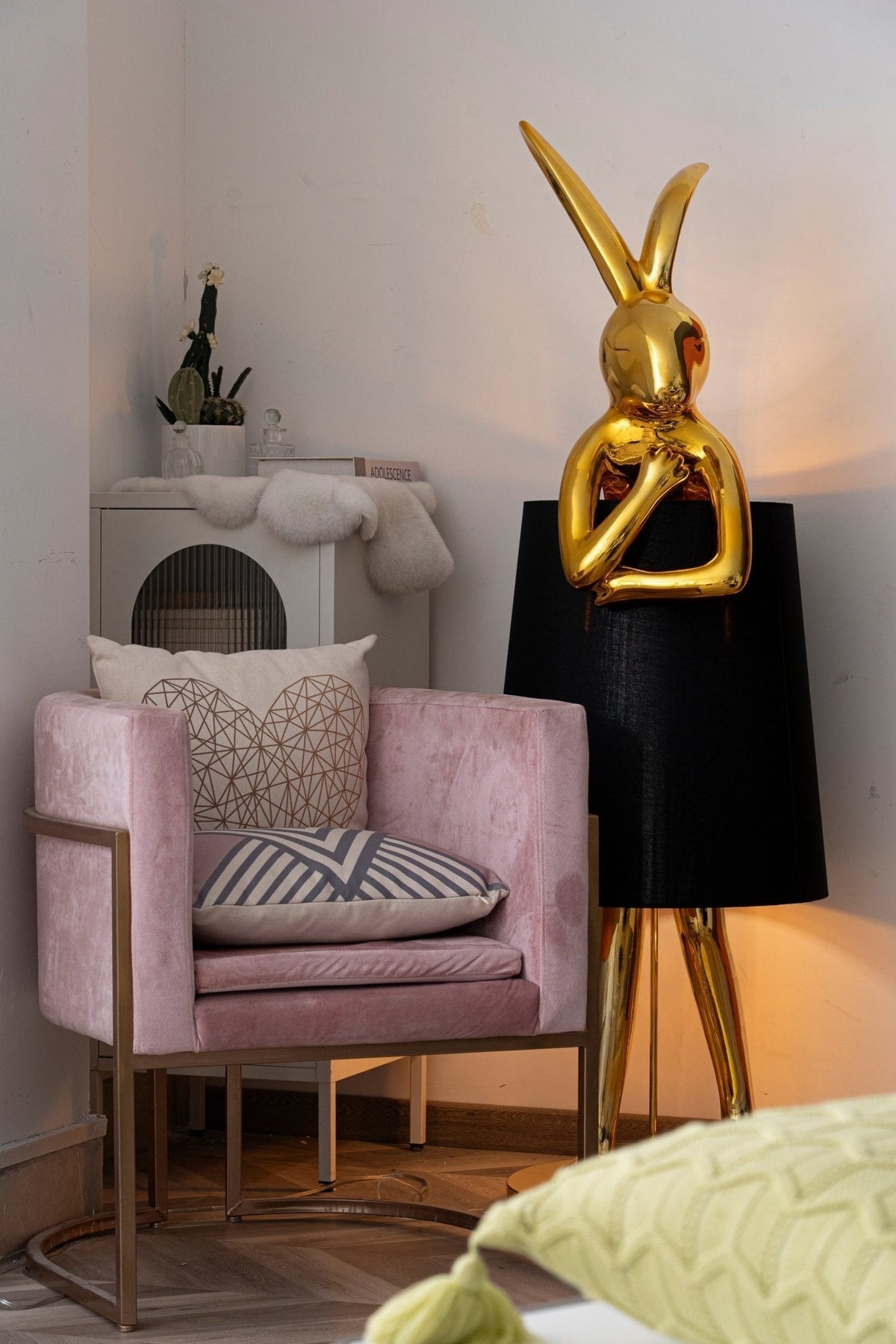 Sedr Luxurious Hare Silhouette Floor Lamp