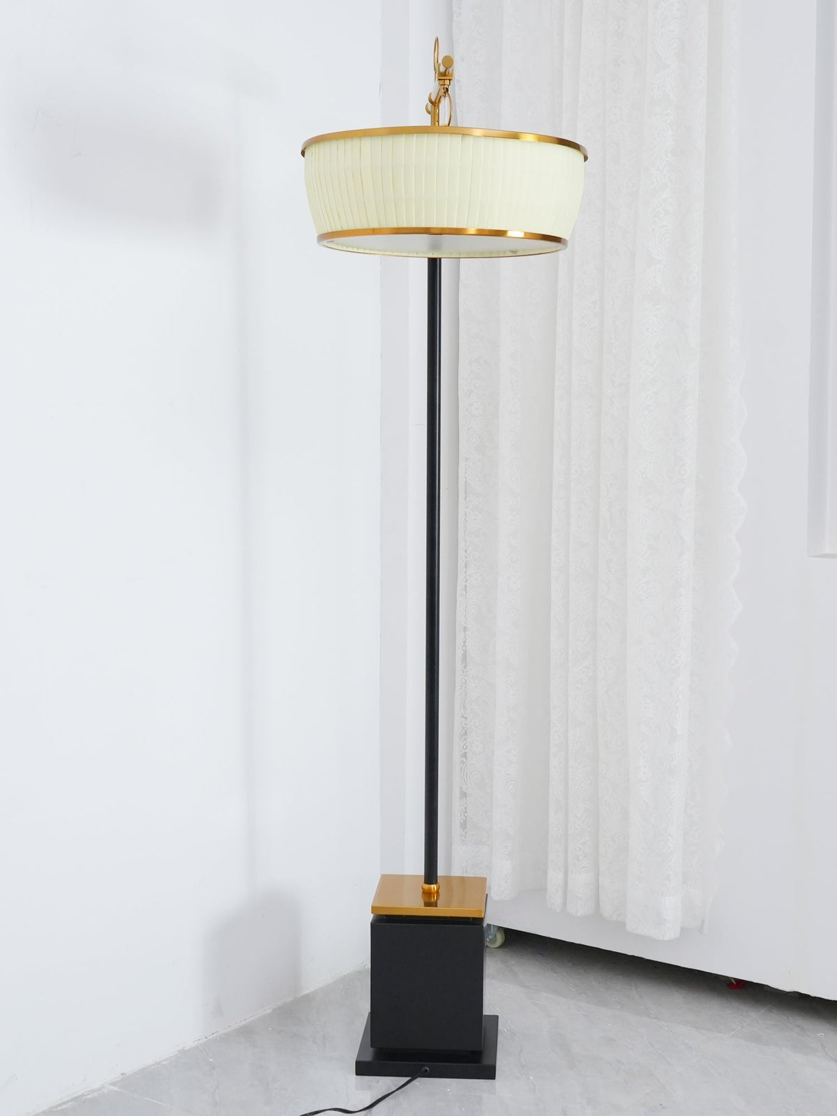 Socor Modern Fabric Floor Lamp