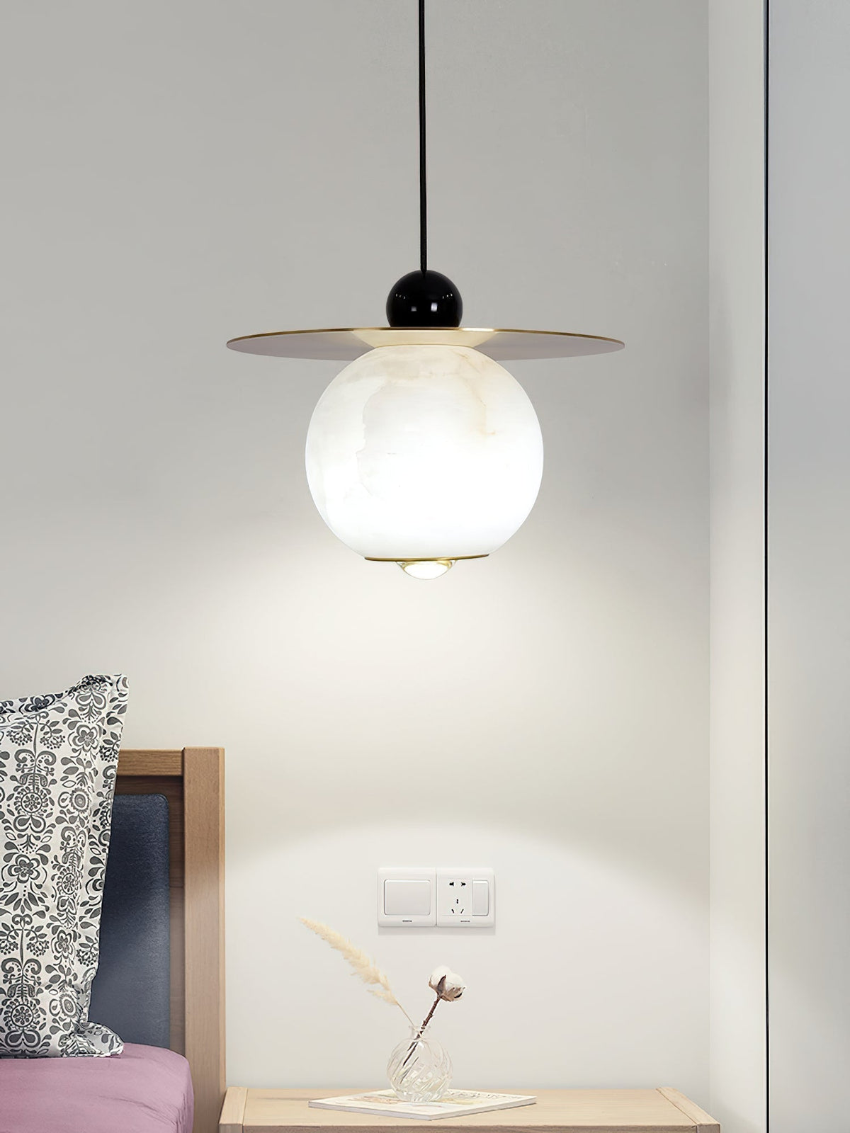 Orelorelia Pendant Light
