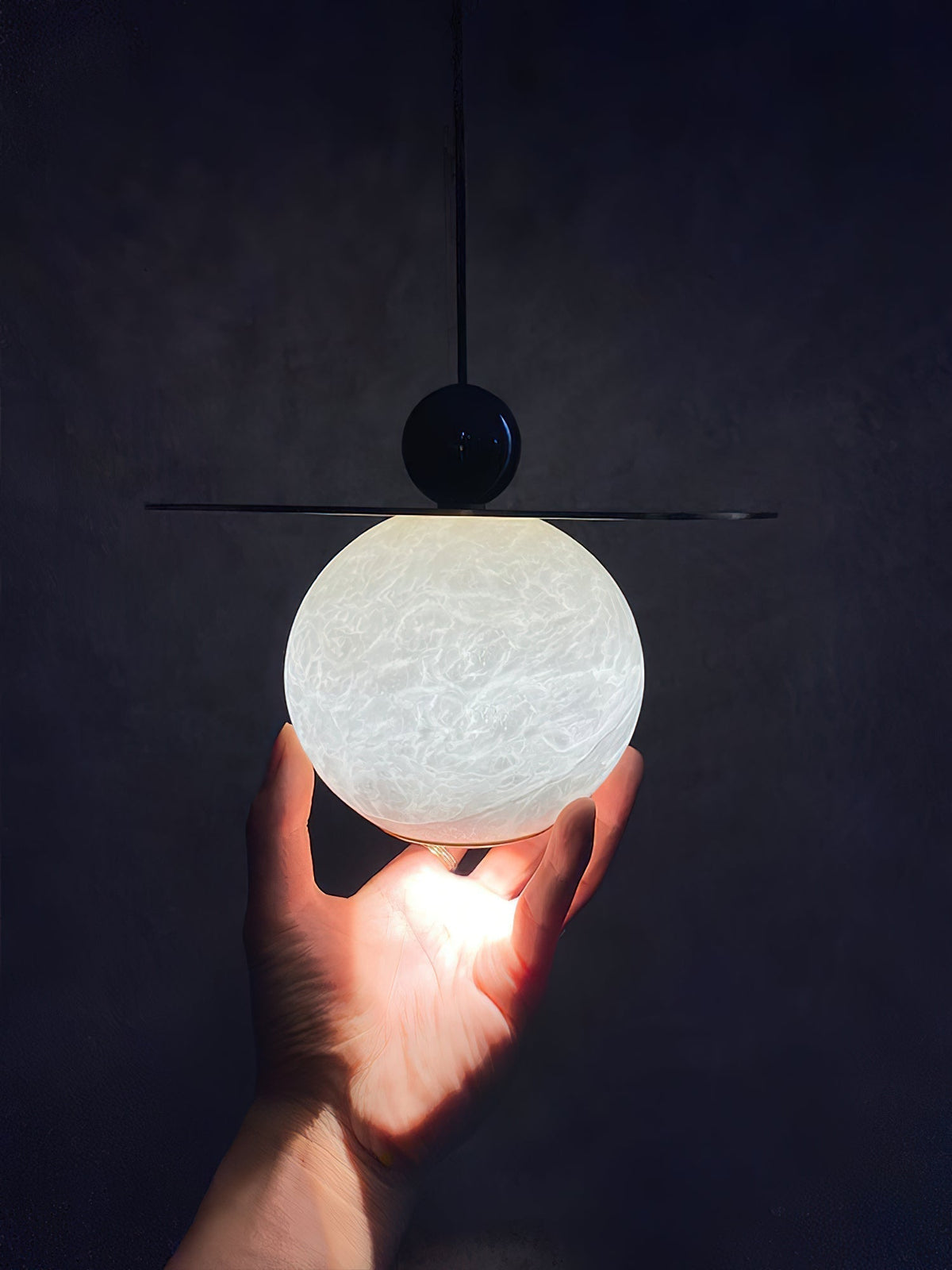 Orelorelia Pendant Light