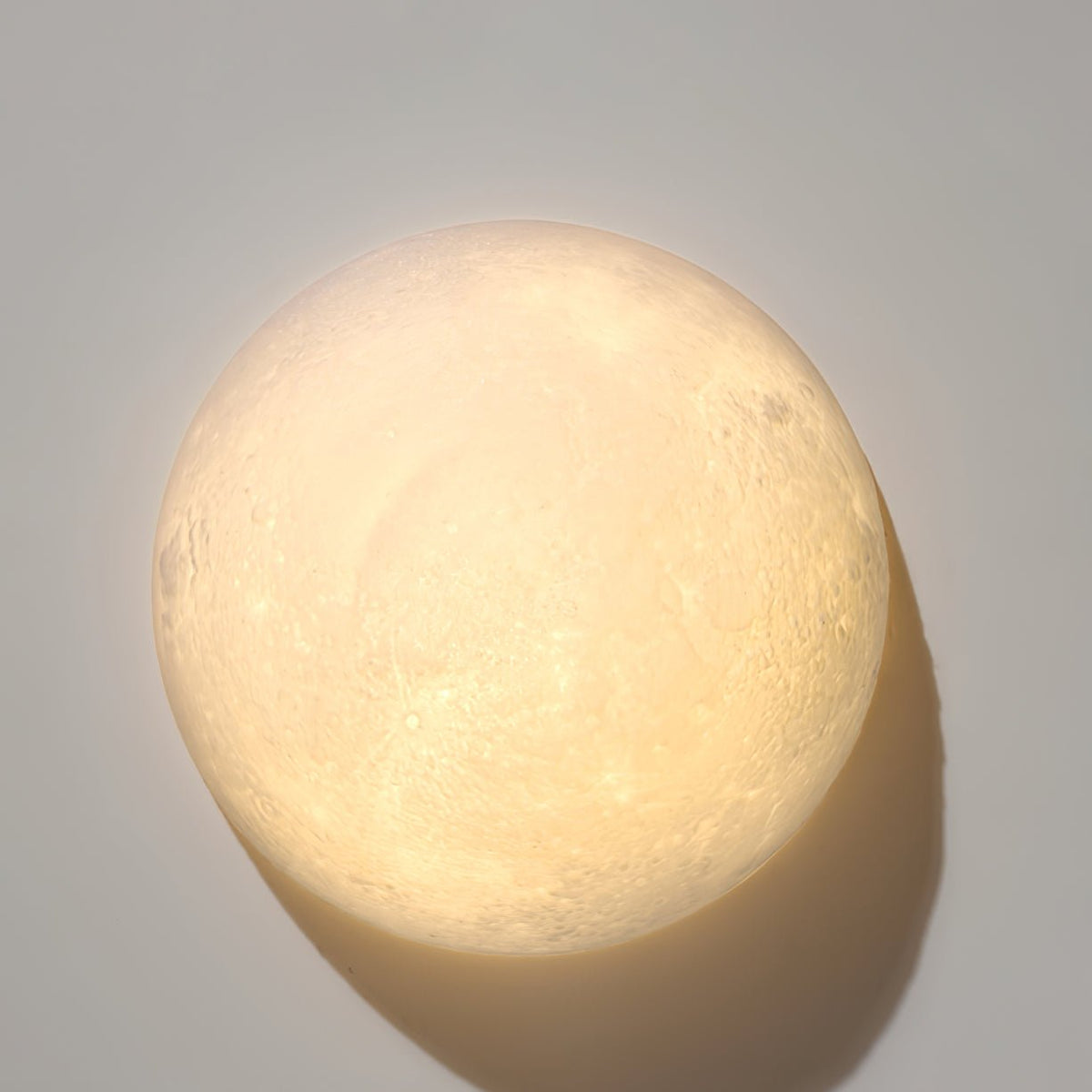 Olsolan Nordic Art Moon 3D Plastic Wall Lamp