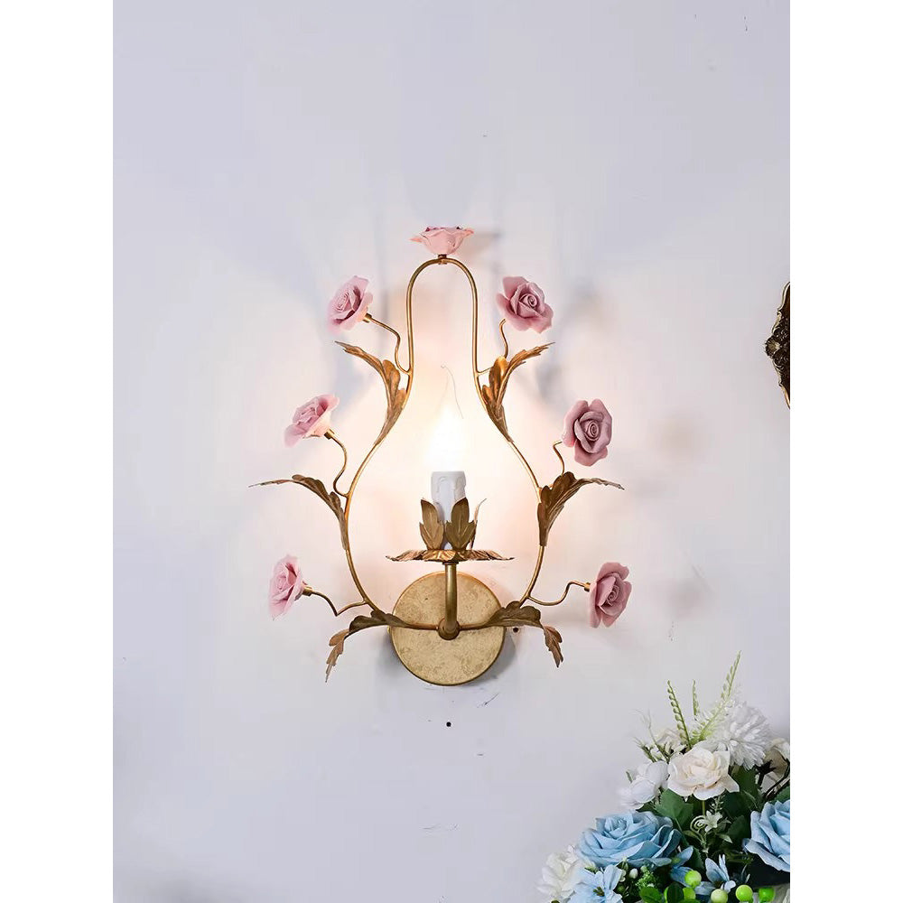 Rosea Wall Lamp