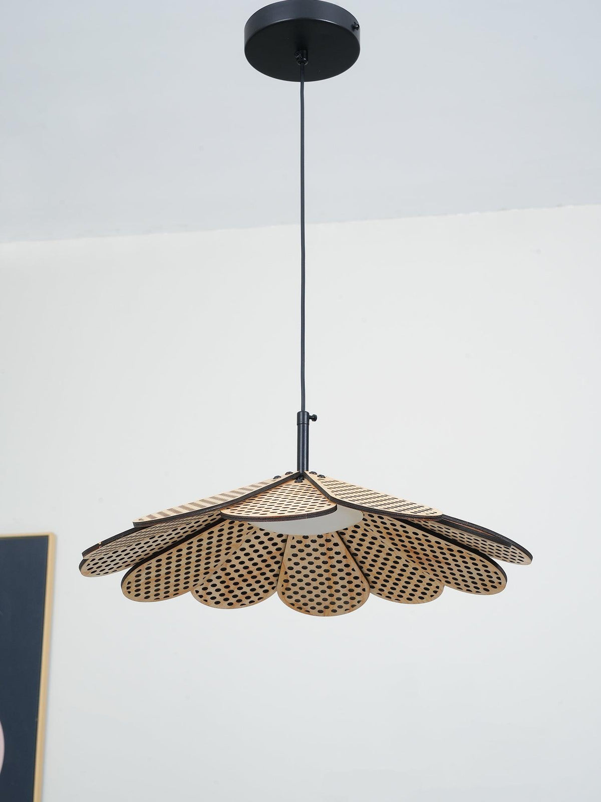Zevarus Nordic Art Wabi-Sabi Wood Pendant Light