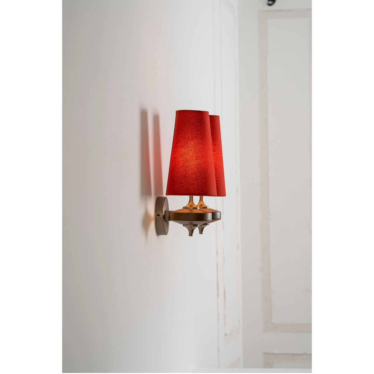 Kavia Hour Rho Indoor Wall Light