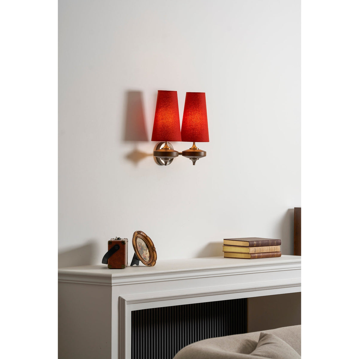 Kavia Hour Rho Indoor Wall Light
