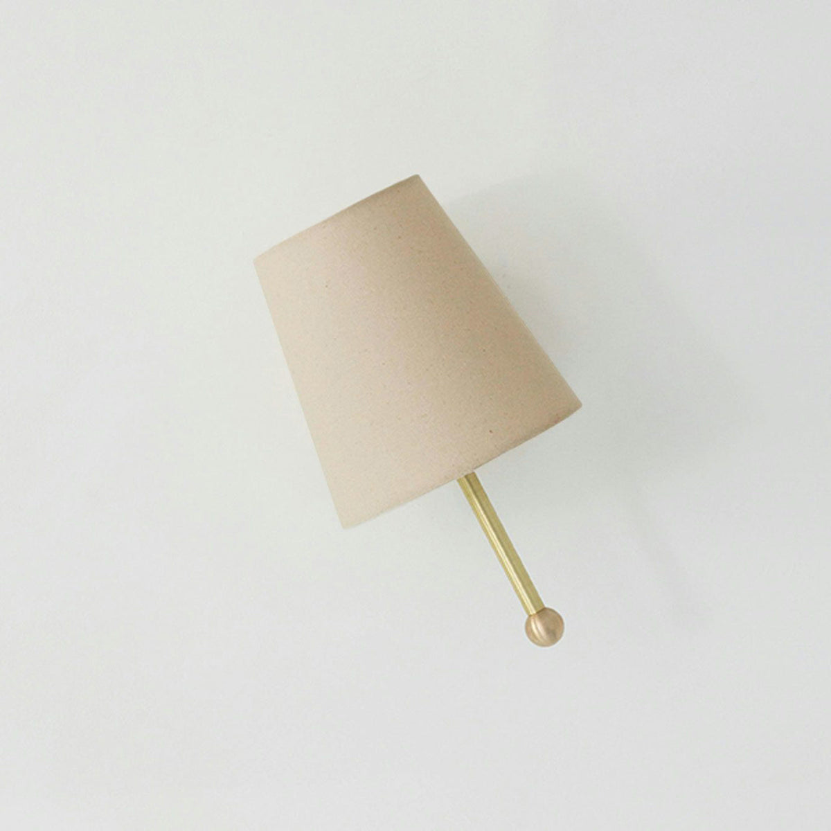 Viraerenne Wall Lamp