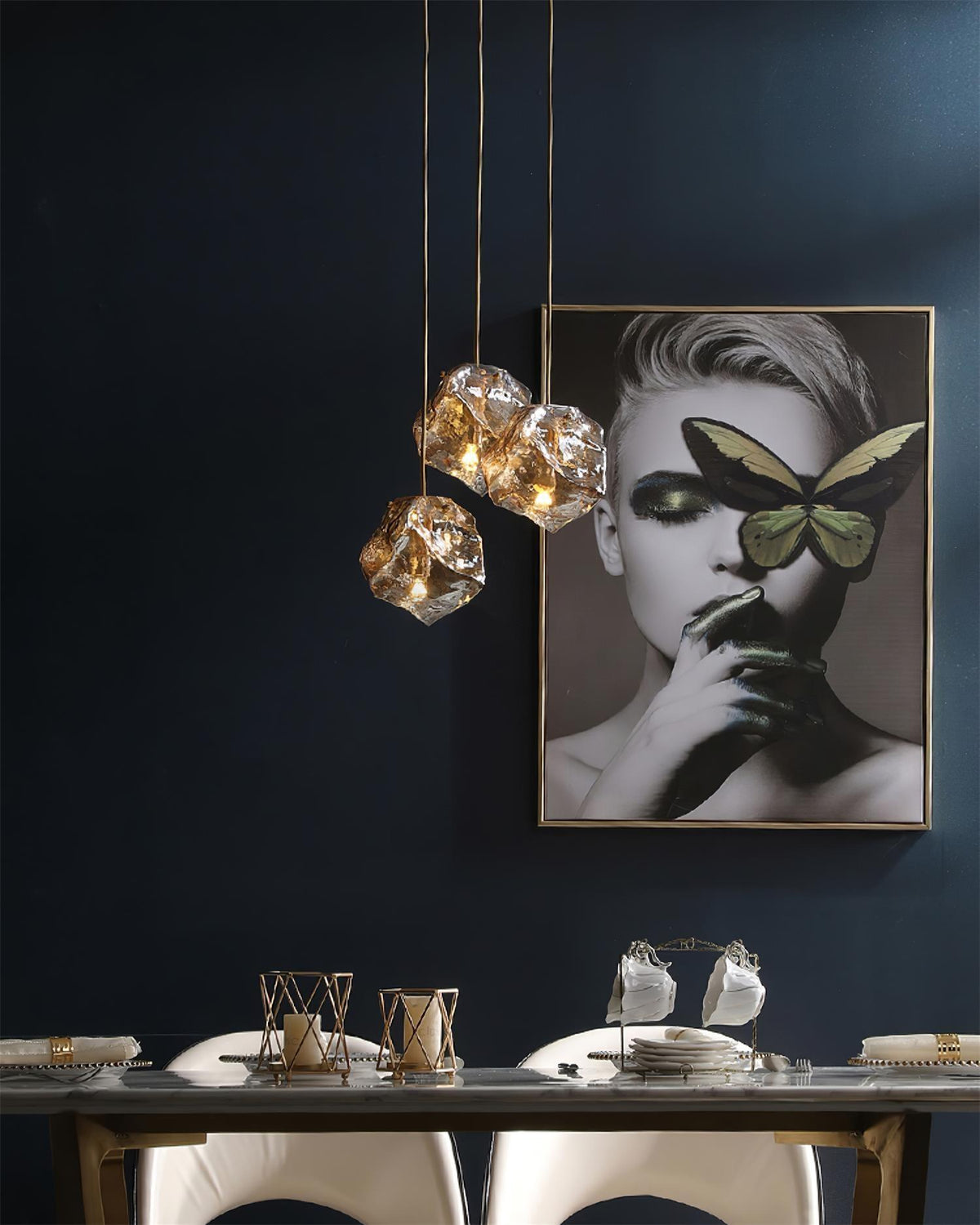Kixu Brass Luxurious Pendant Lamp