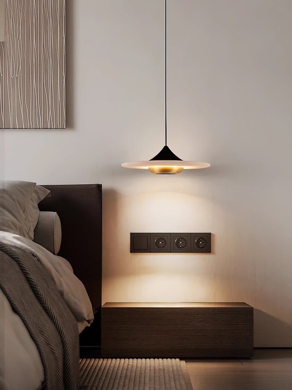 Sororira Pendant Light