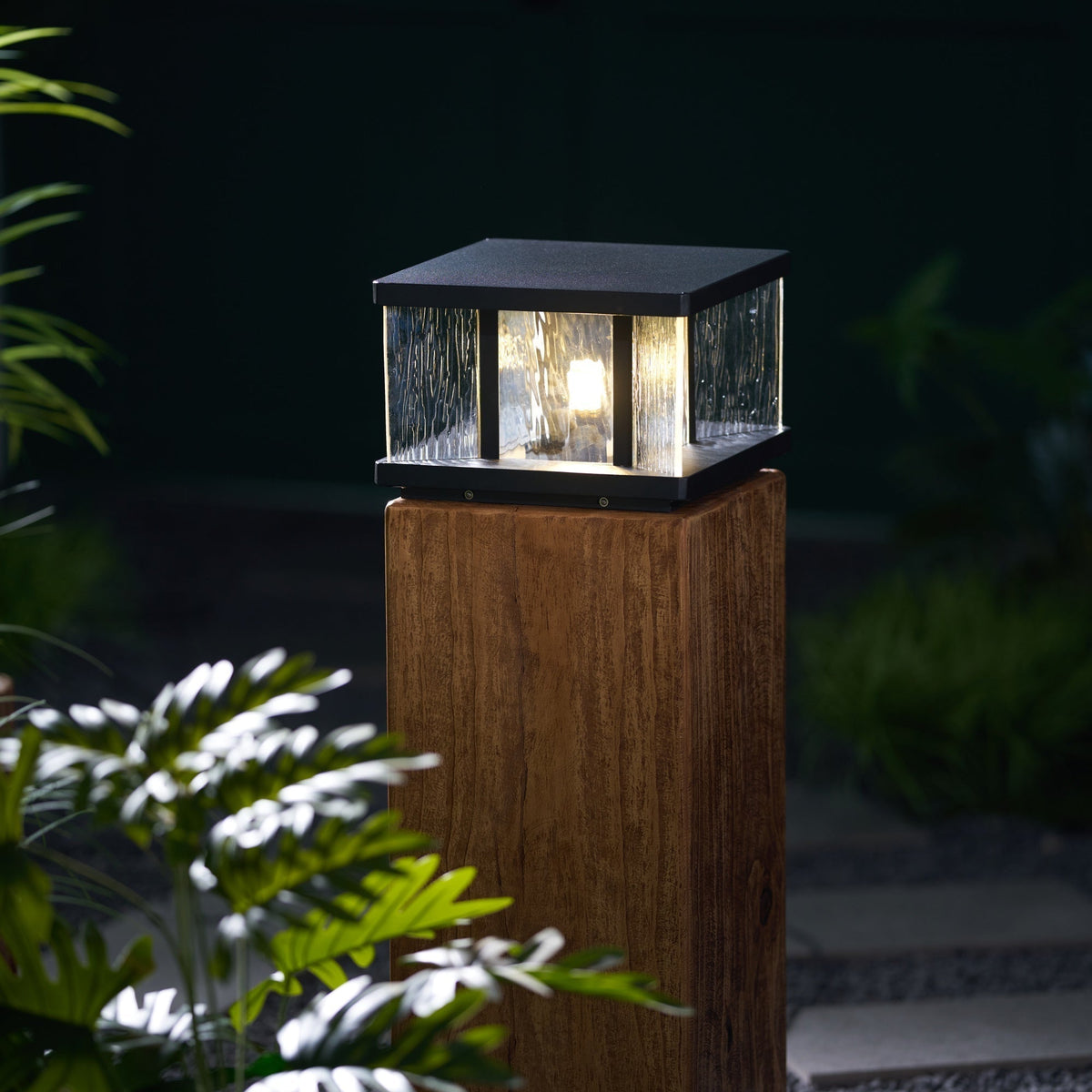 Jent Square Outdoor Light