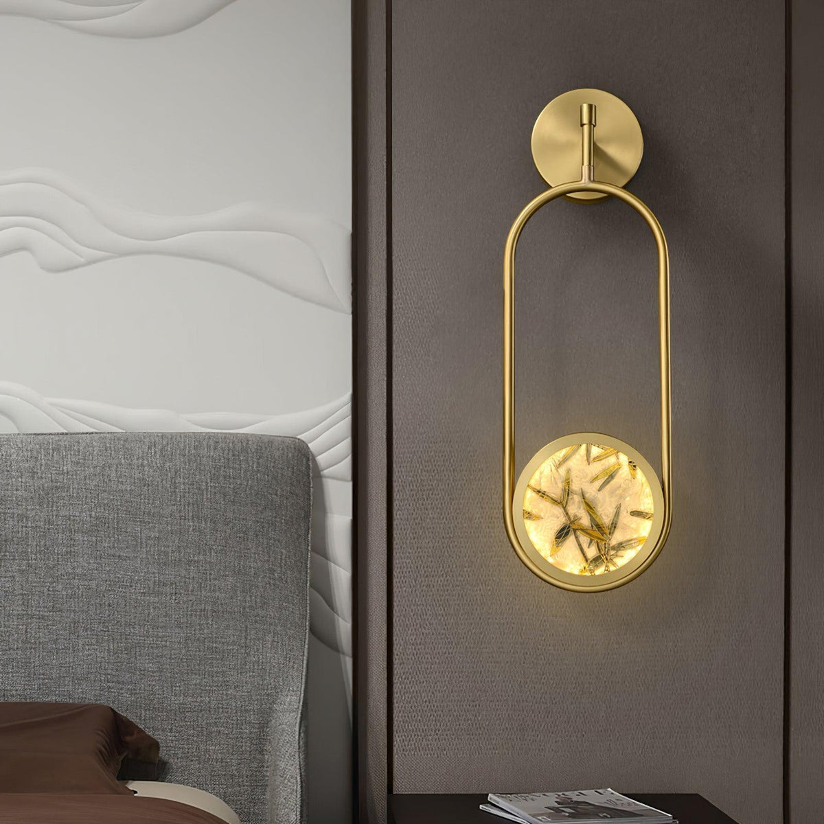 Casaraine Luxe Brass Wall Light