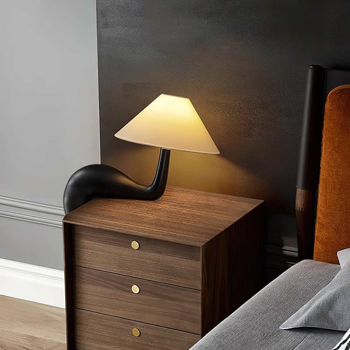 Solisise Wood Artistic Table Lamp