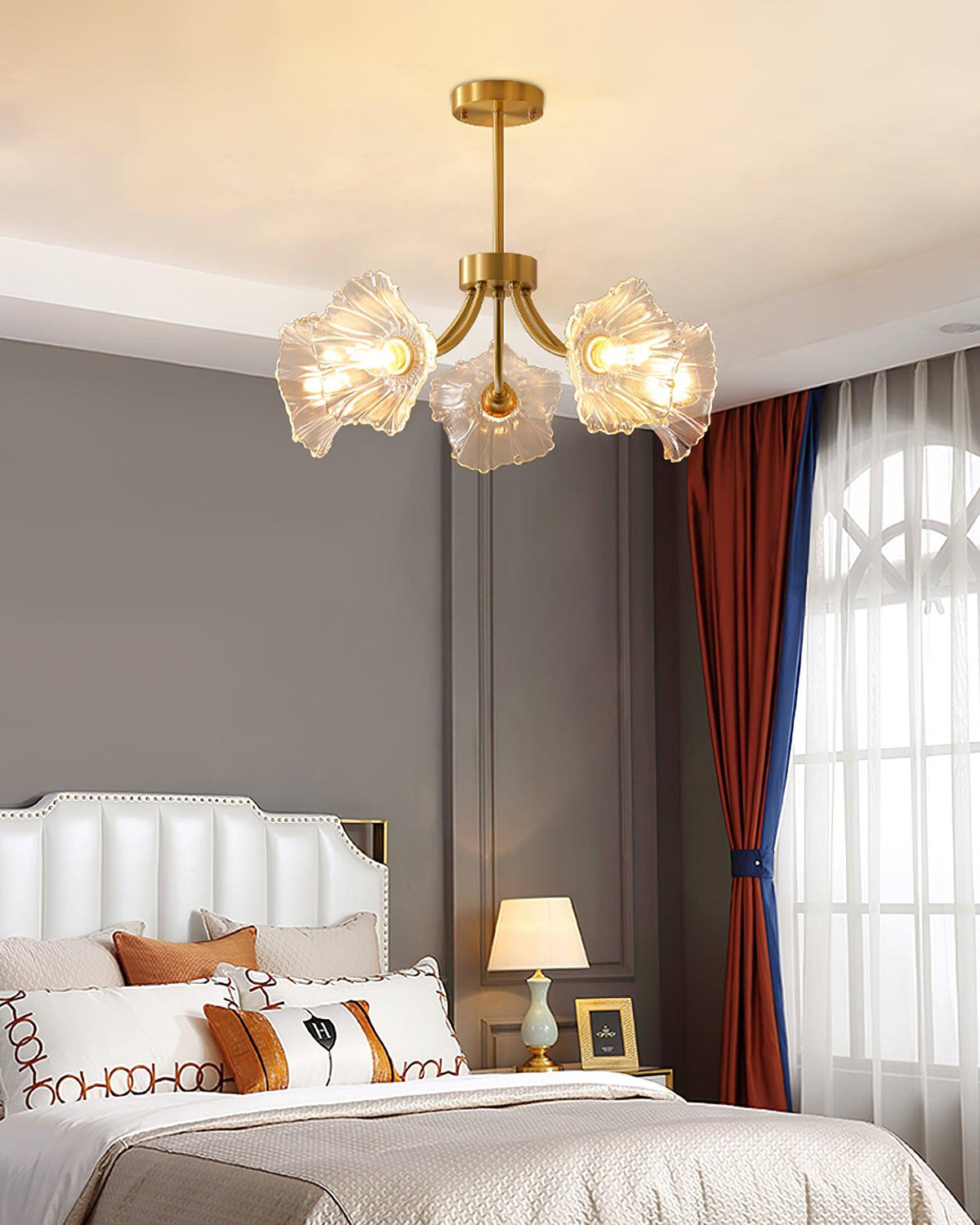 Filin Flower Glass Chandelier