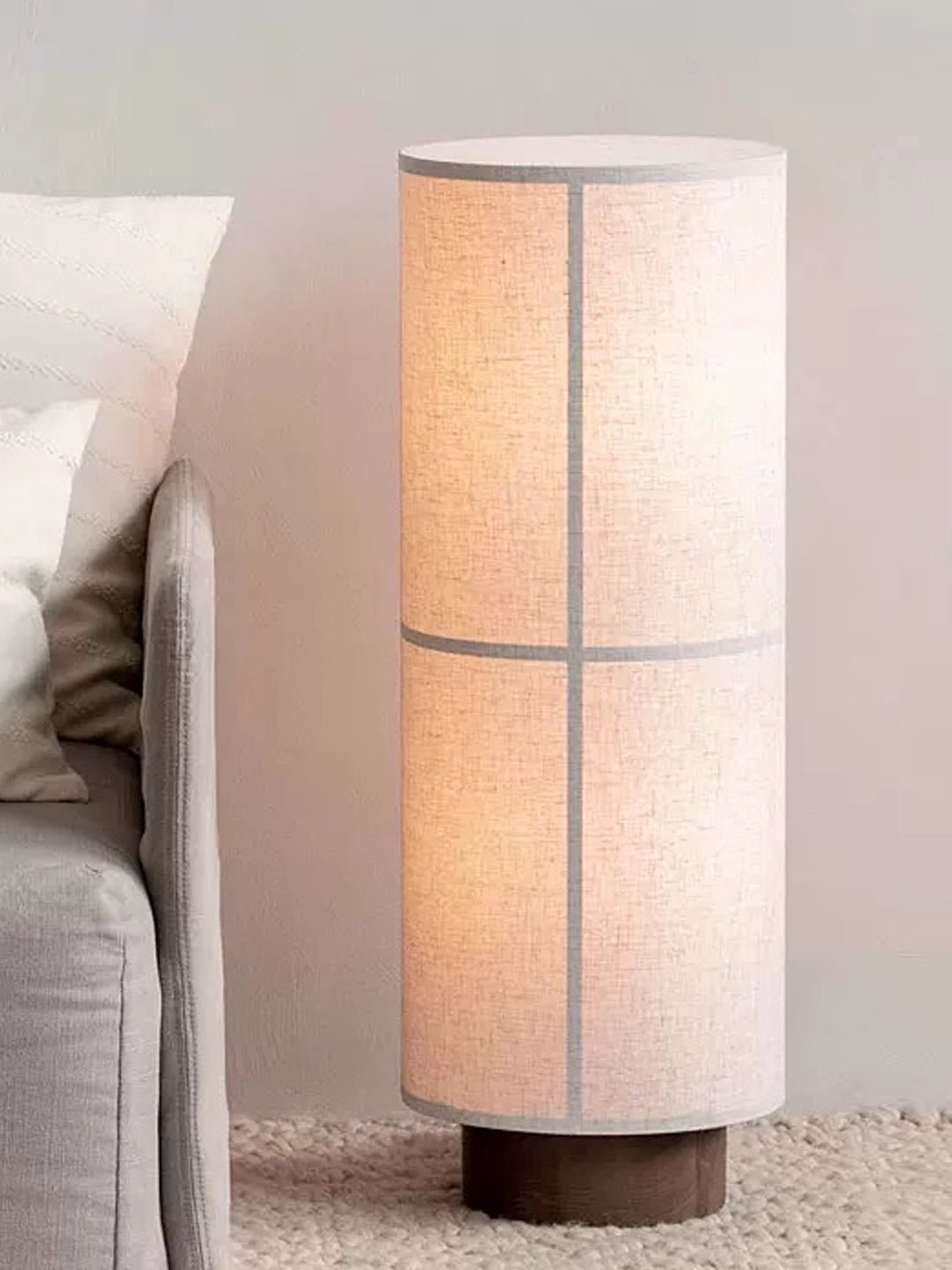 Lior Minimalist Fabric Table Lamp