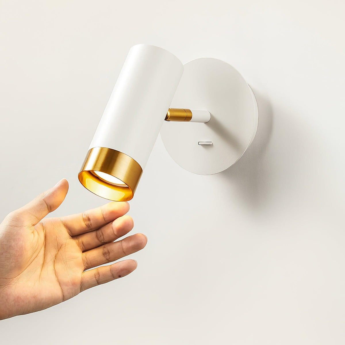Cevare Modern Minimalist Wall Lamp