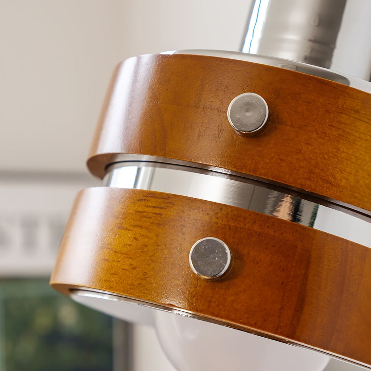 Nildes Wood Classic Wall Lamp