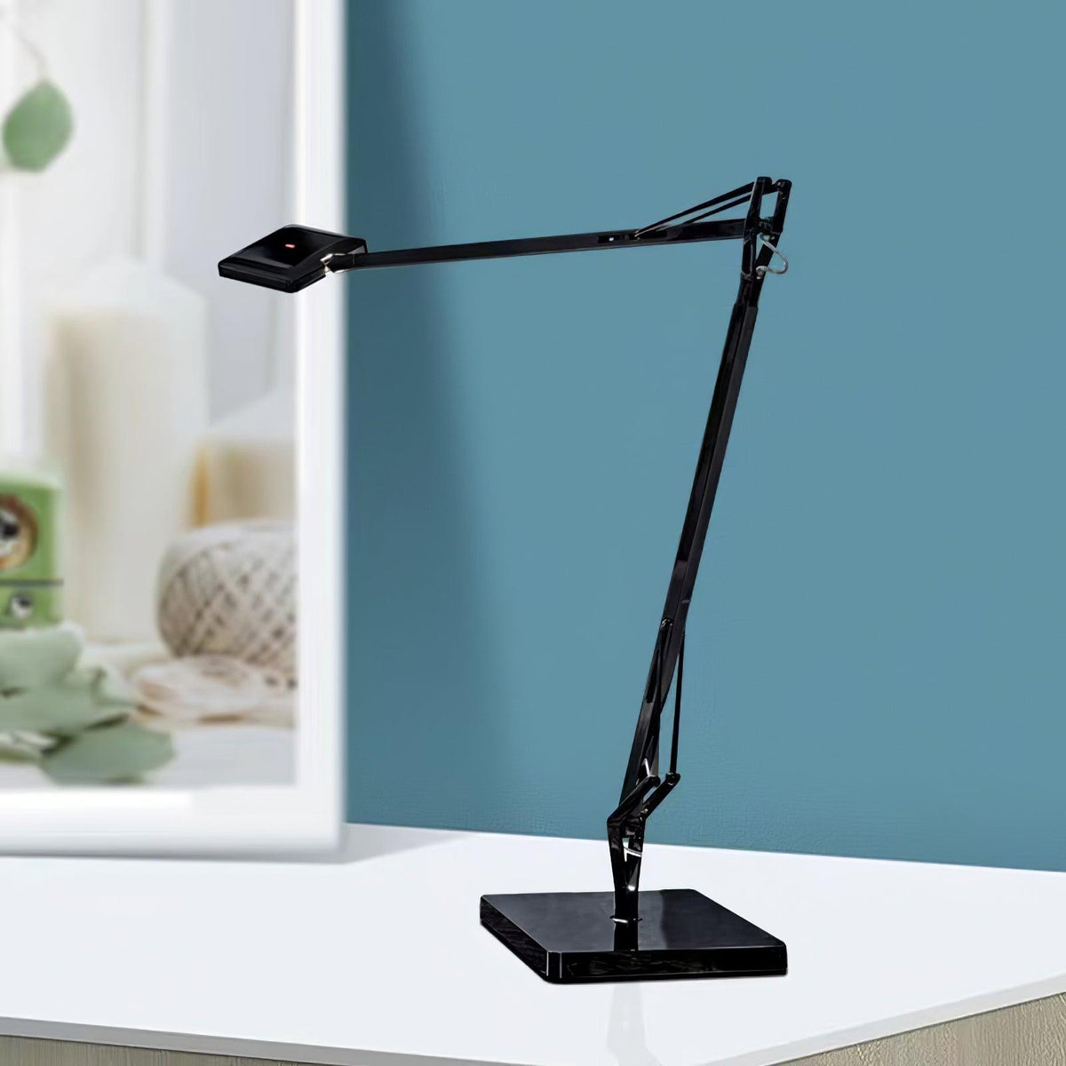 Tevenu Aluminum Industrial Table Lamp