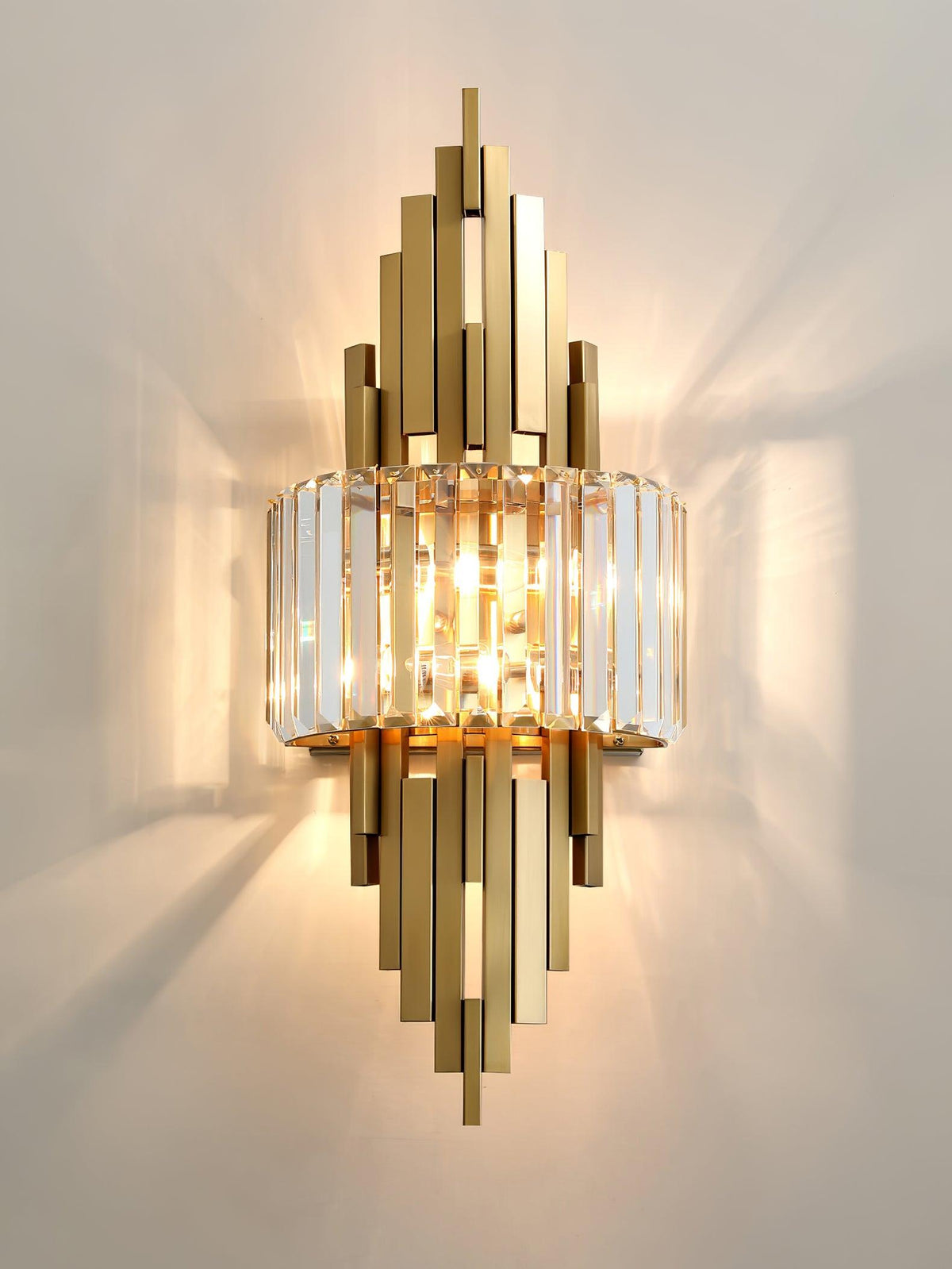 Voveliel Postmodern Luxury Crystal Glass Wall Lamp