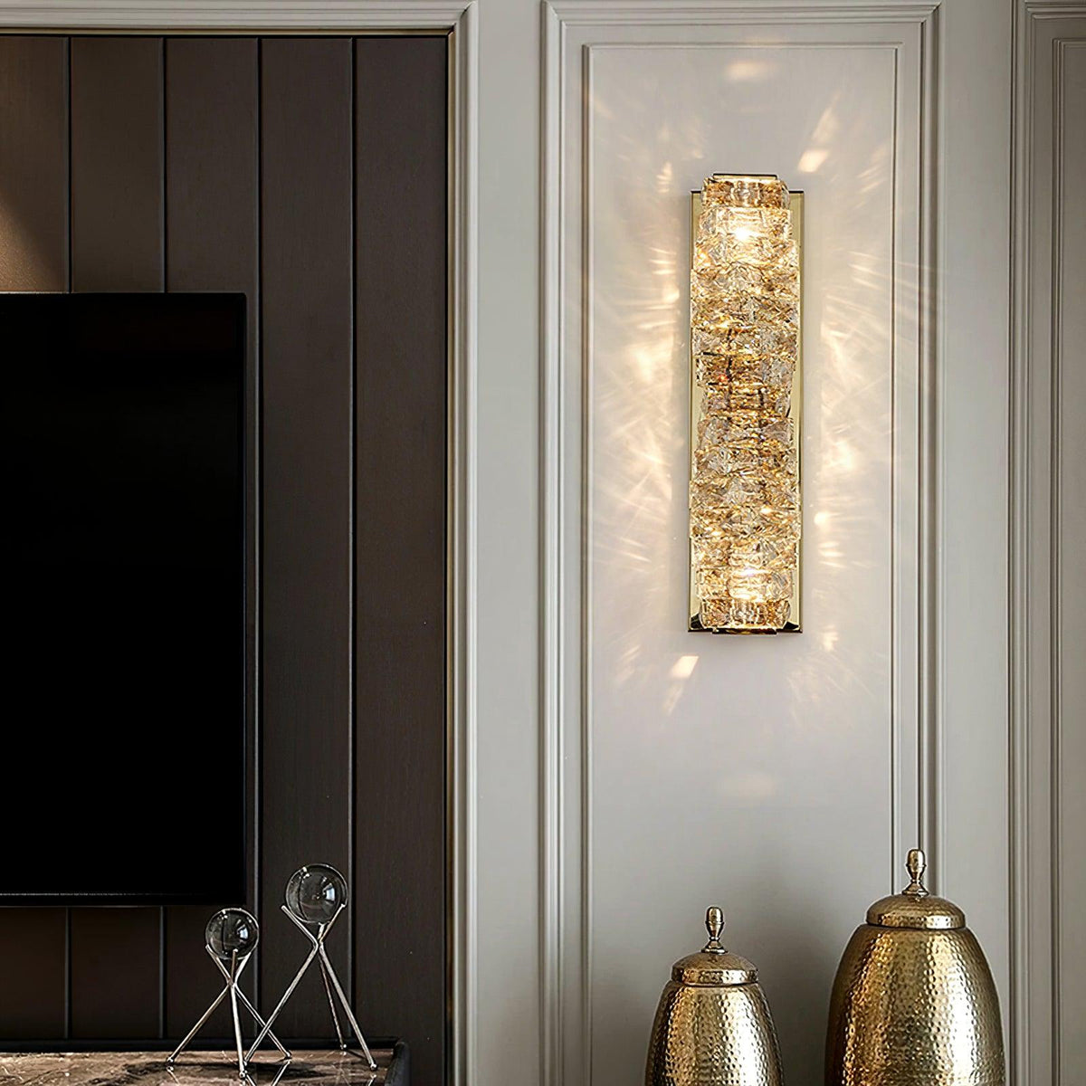 Ilvelia Postmodern Luxury Crystal Wall Light