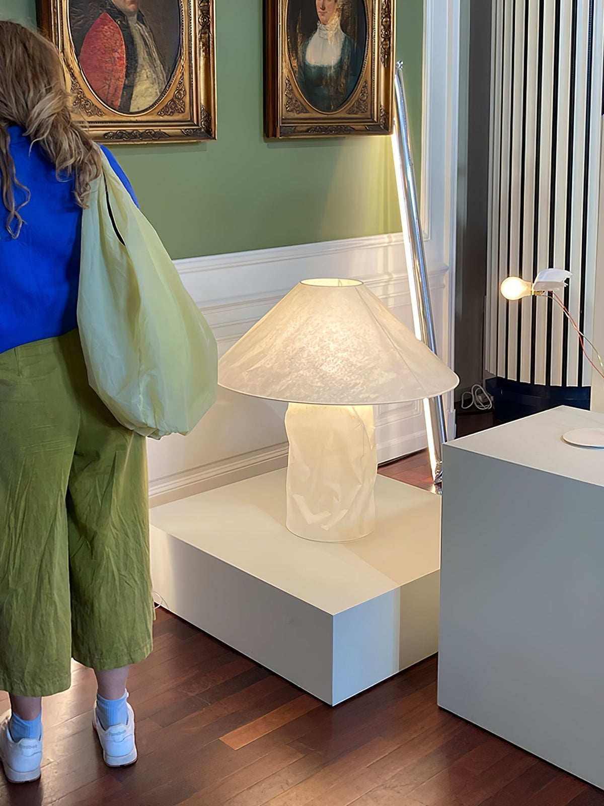 Lalemu Paper Artistic Table Lamp