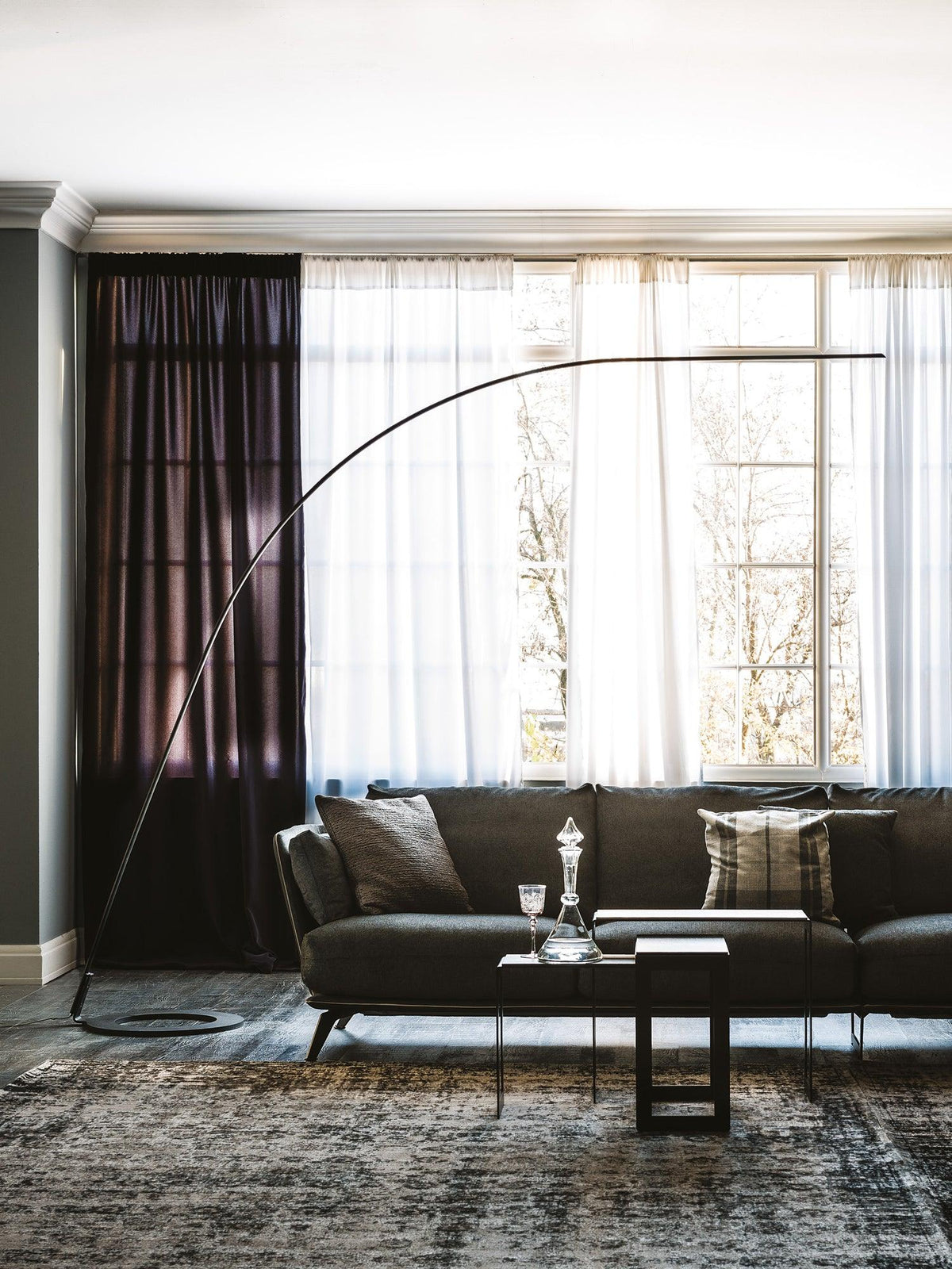 Aurmaril Sculptural Floor Lamp